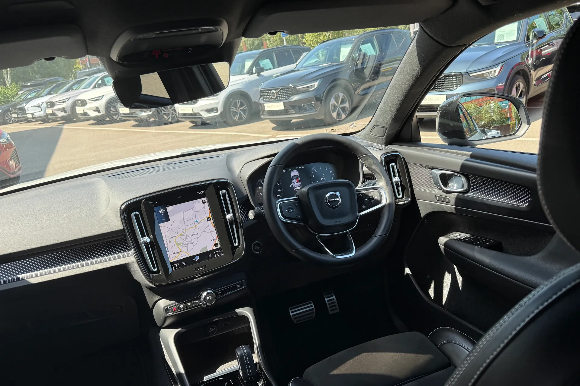 Volvo XC40 thumbnail image number 33