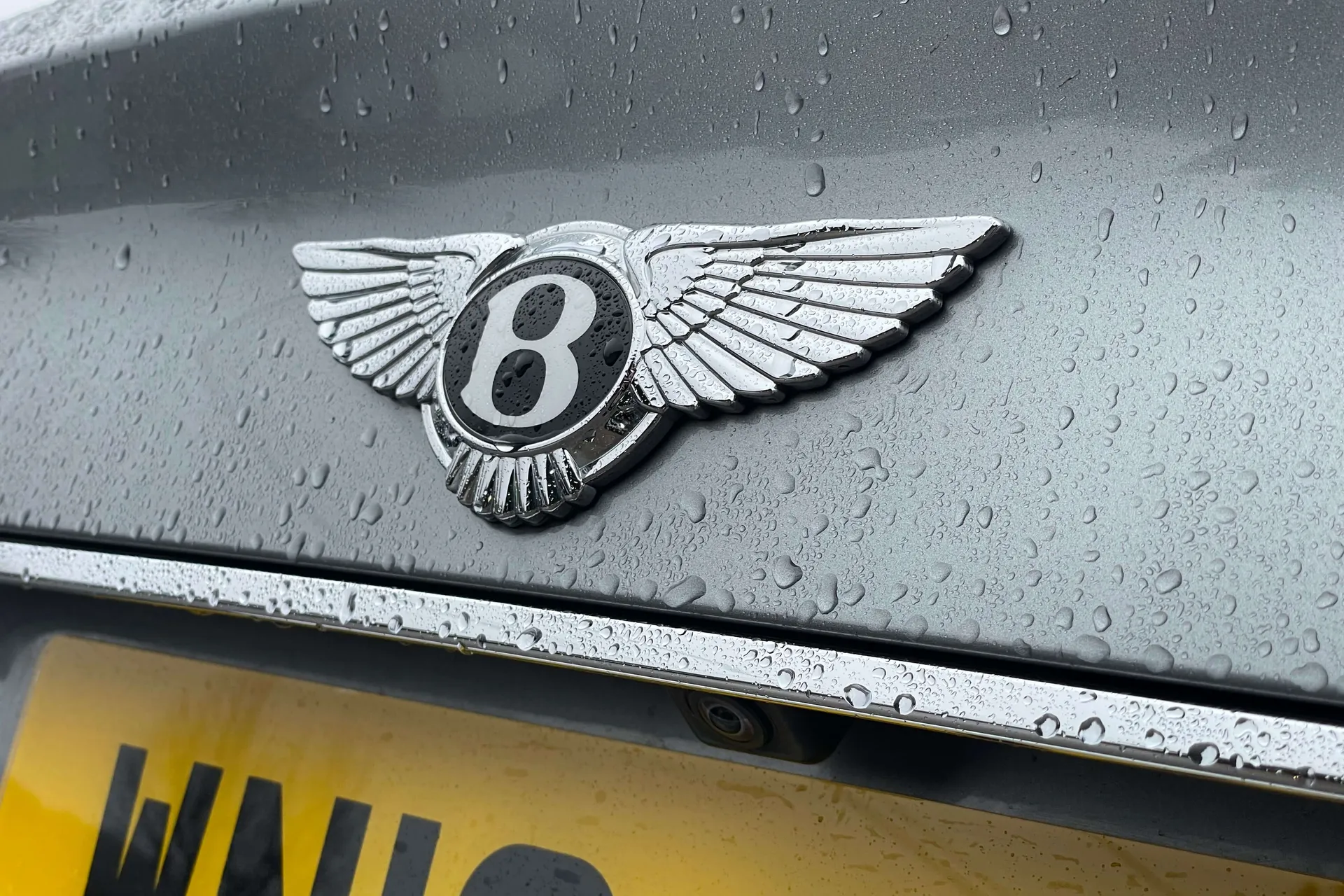 Bentley BENTAYGA thumbnail image number 51