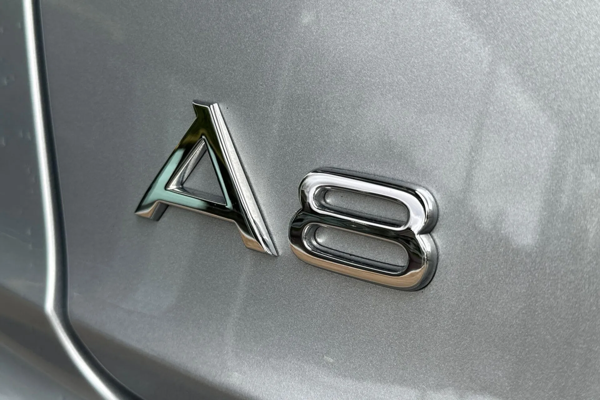 Audi A8 thumbnail image number 59
