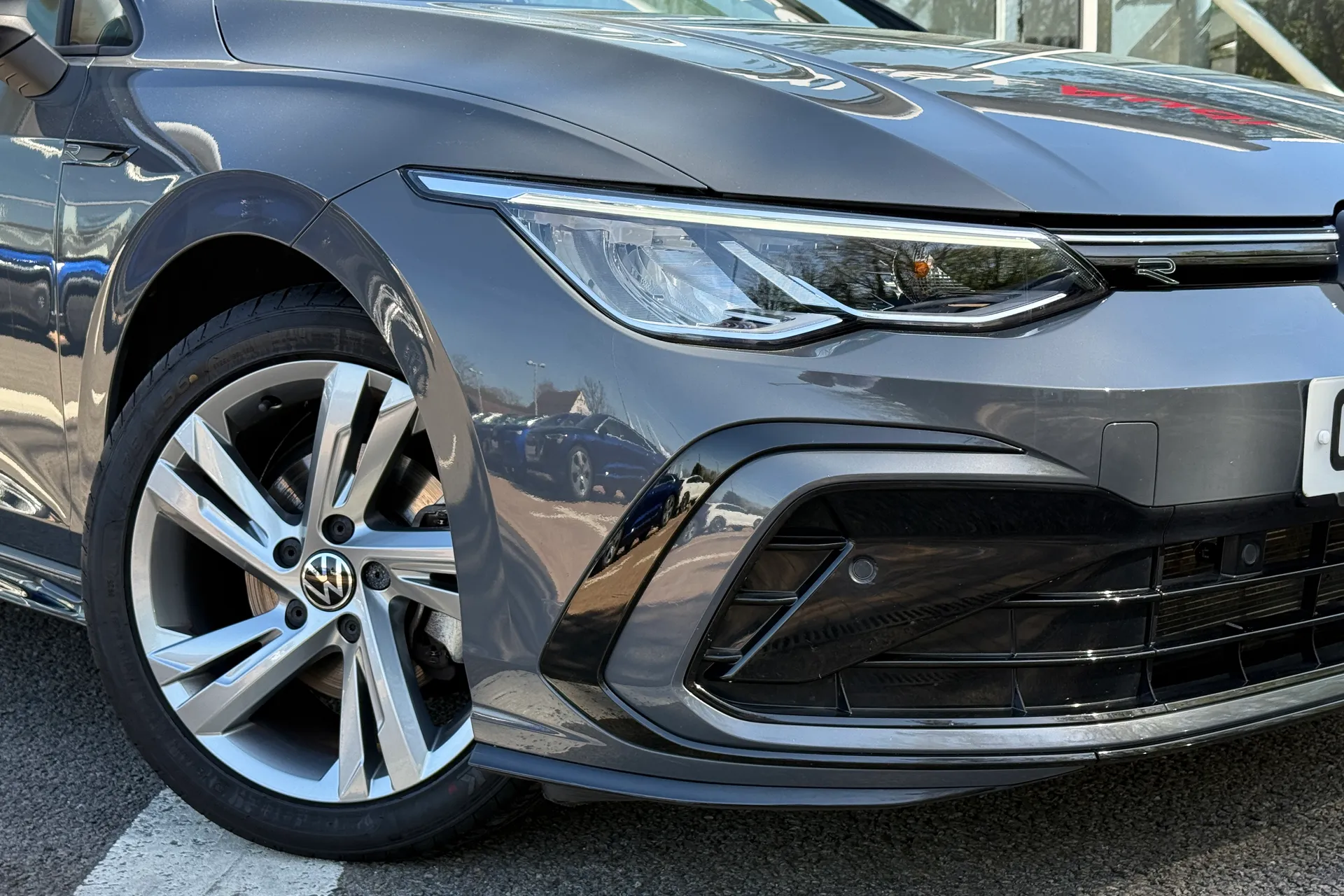 VOLKSWAGEN GOLF thumbnail image number 7