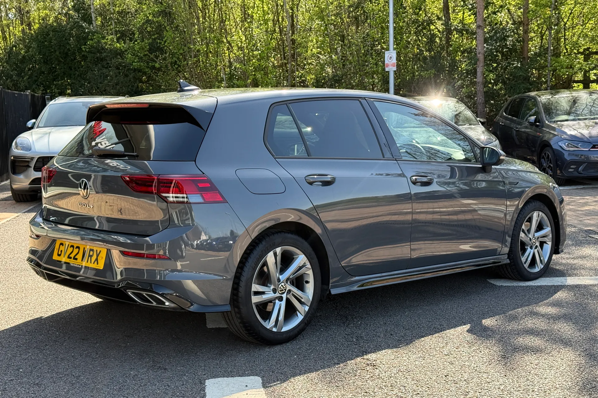 VOLKSWAGEN GOLF thumbnail image number 38