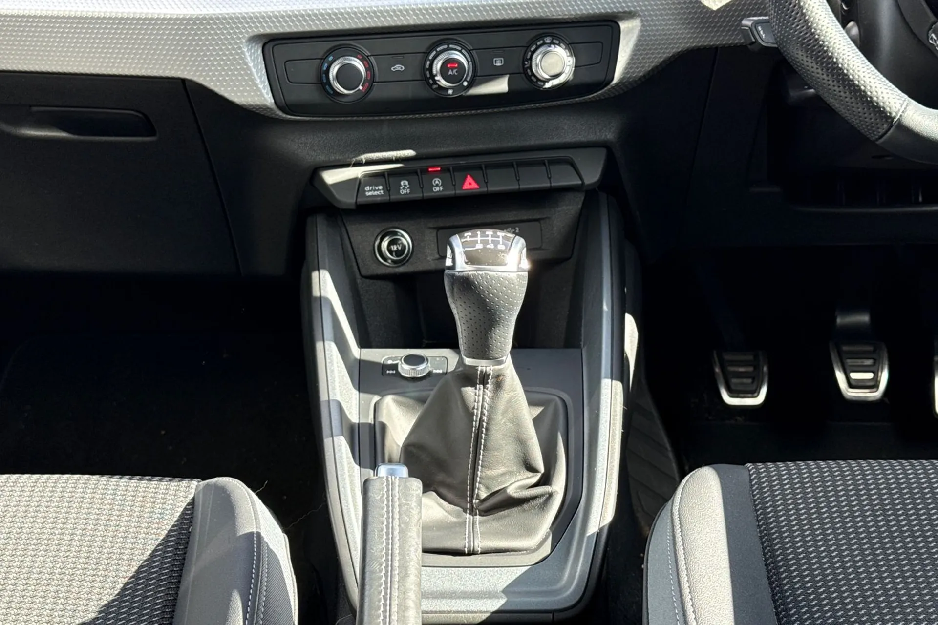 Audi A1 thumbnail image number 42