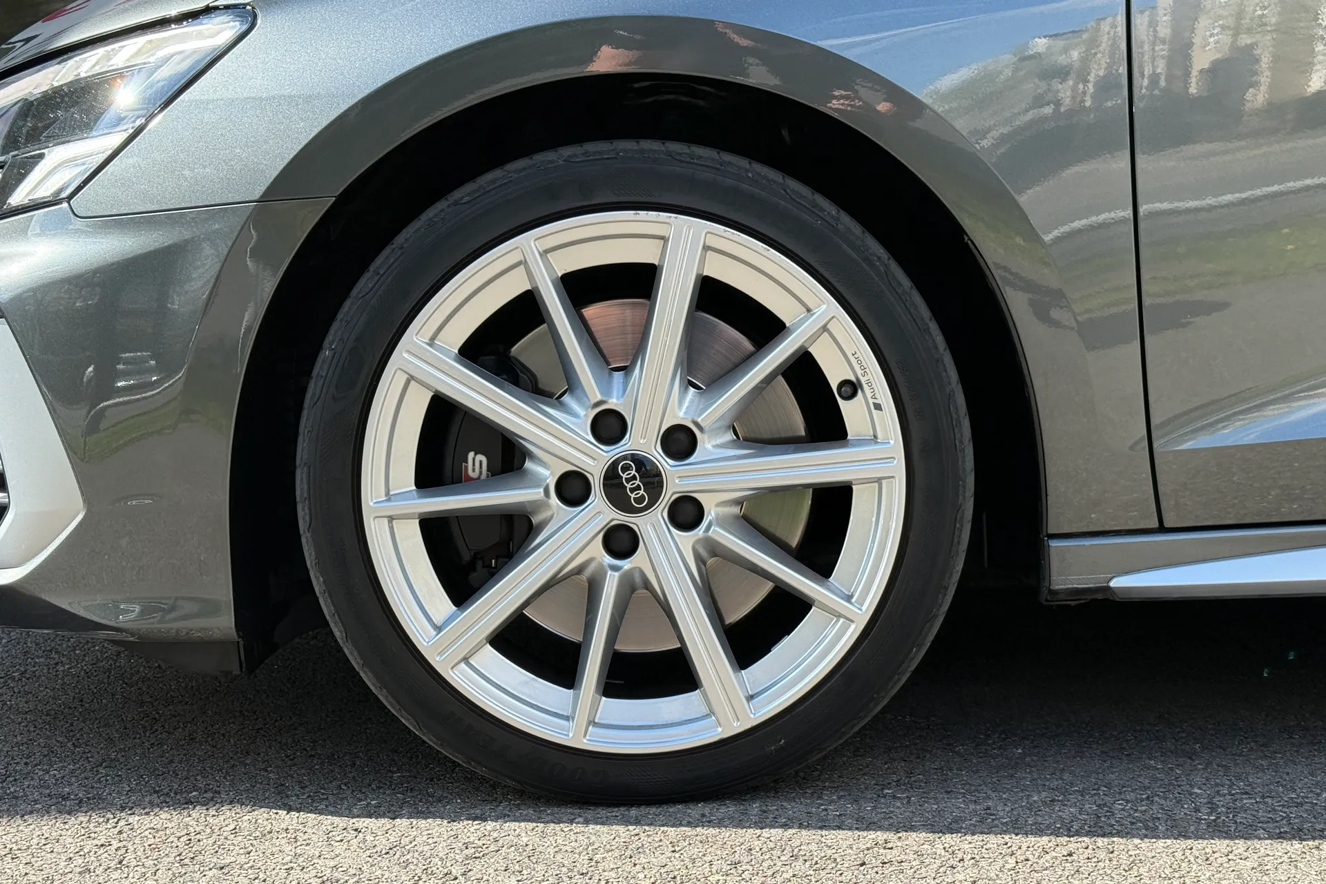 Audi A3 thumbnail image number 9