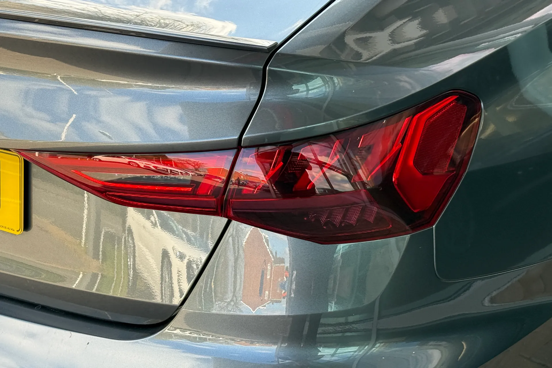 Audi A3 thumbnail image number 48