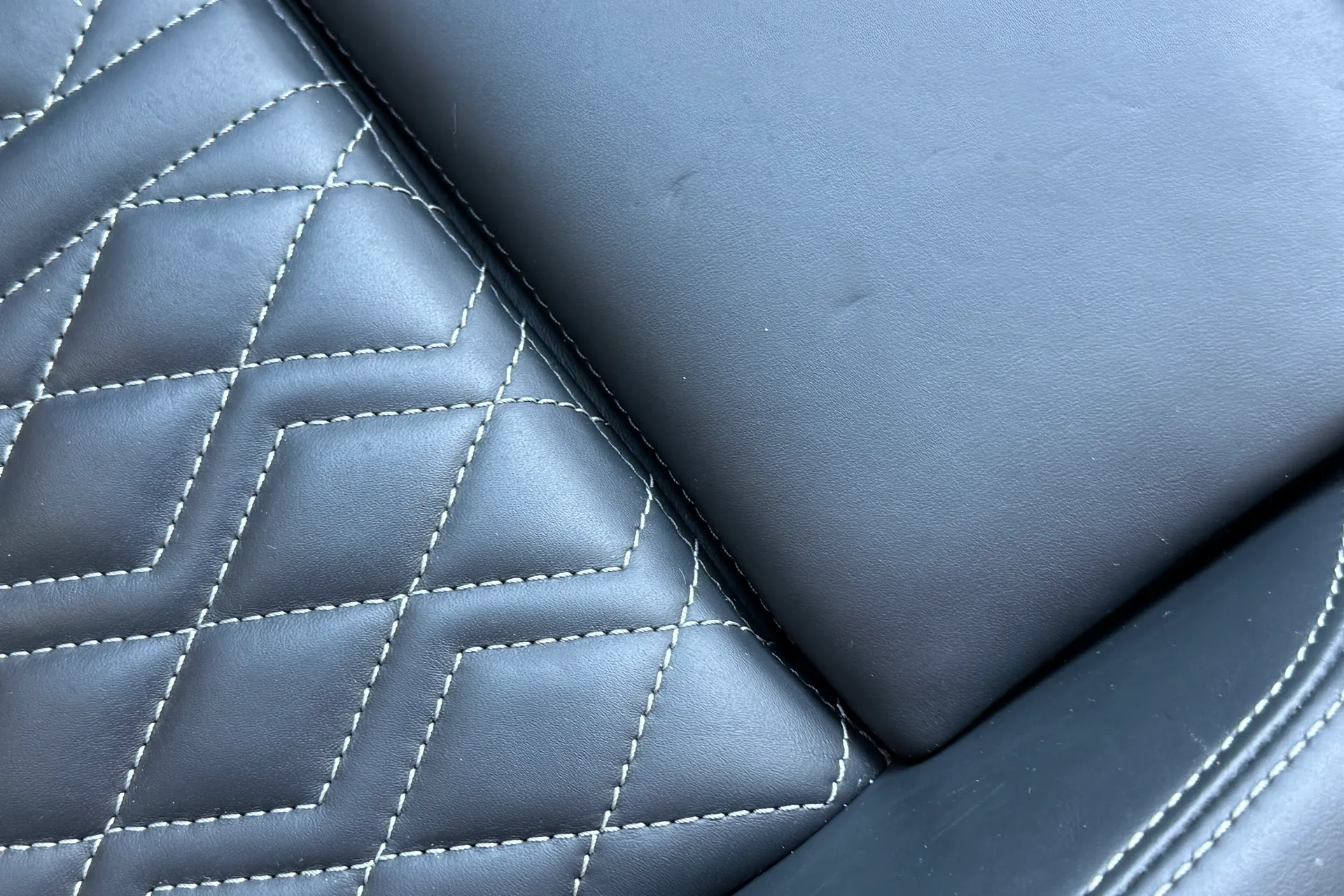 Audi A3 thumbnail image number 26