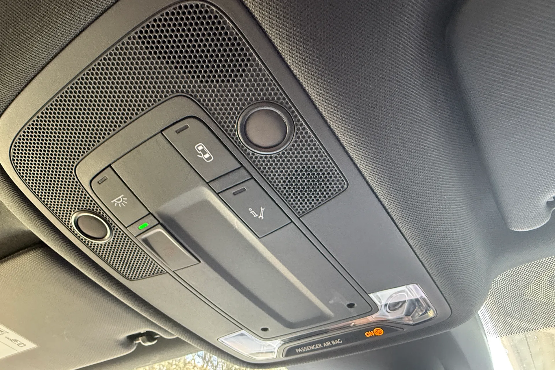 Audi A3 thumbnail image number 29