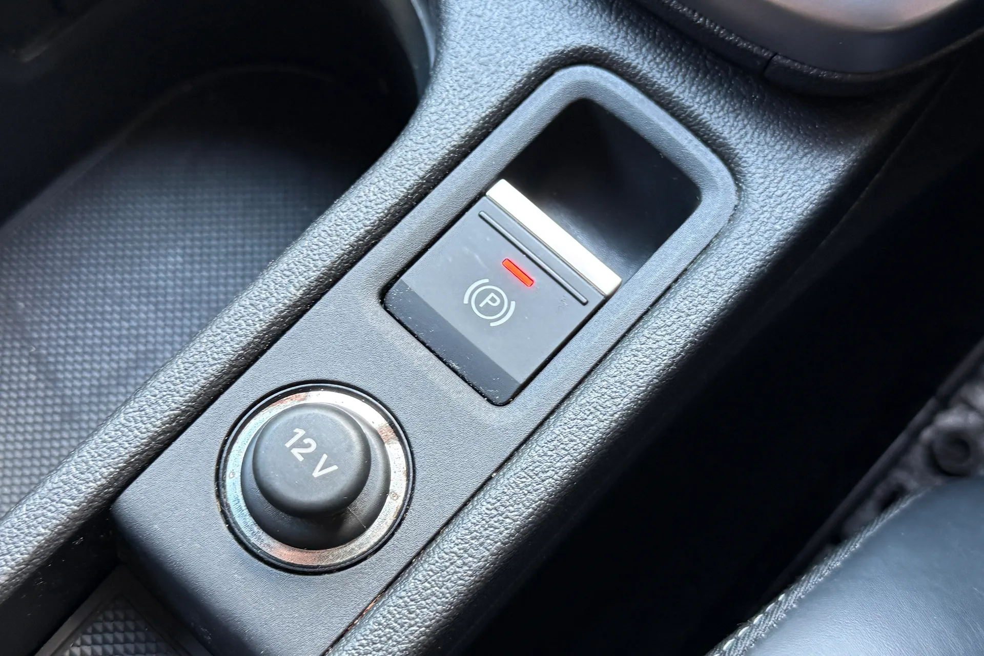 Audi A3 thumbnail image number 25