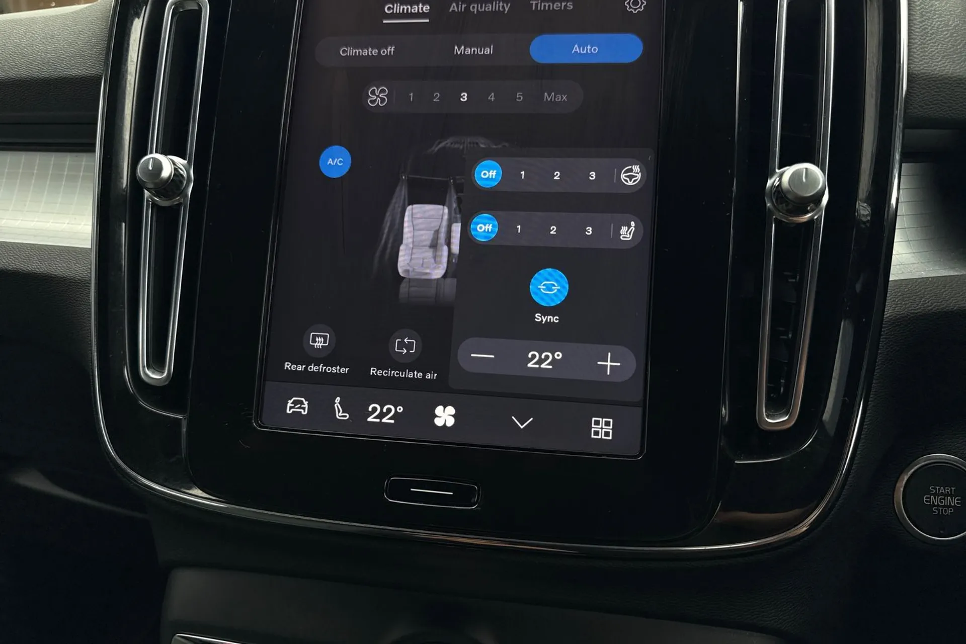 Volvo XC40 thumbnail image number 43