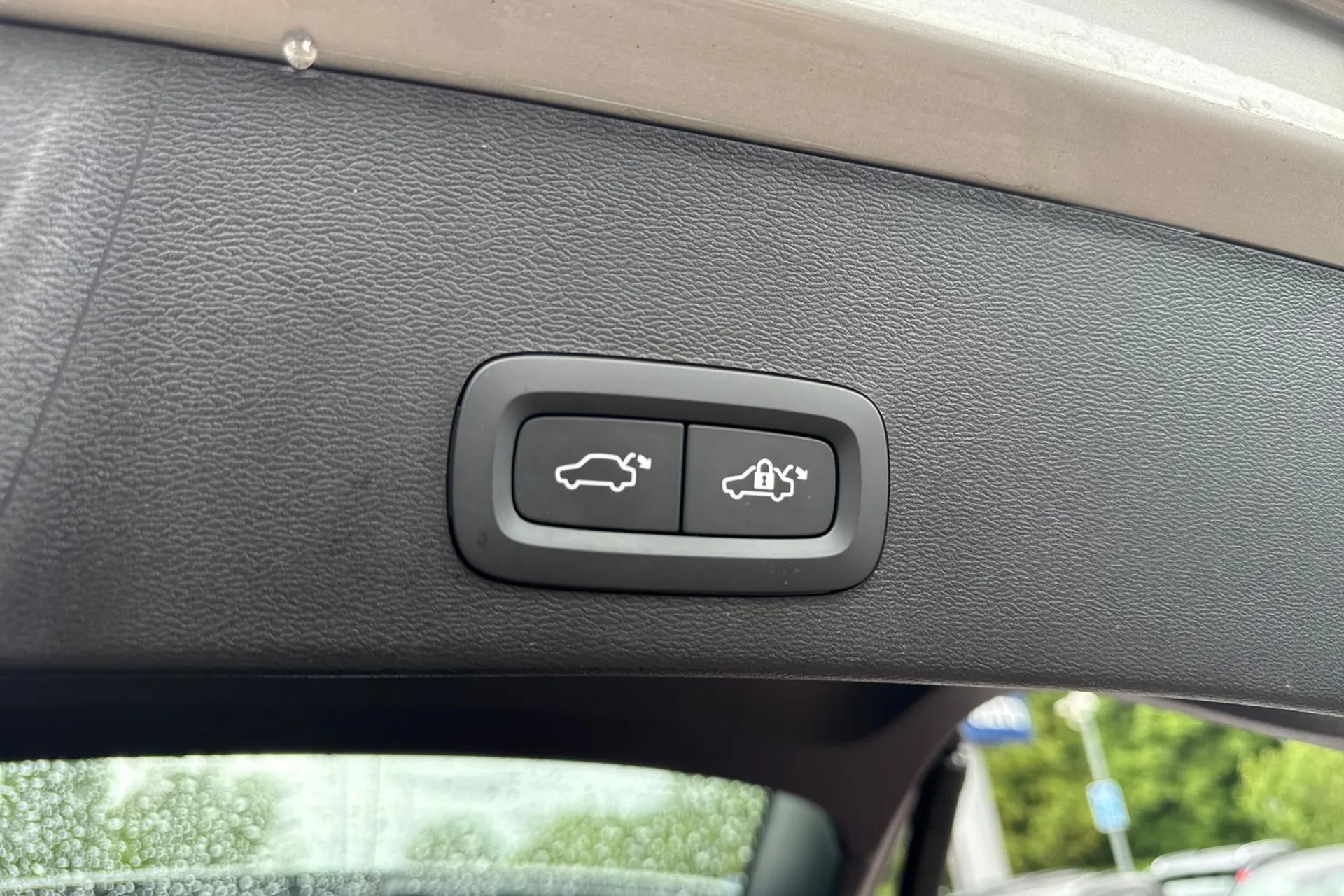 Volvo XC40 thumbnail image number 20
