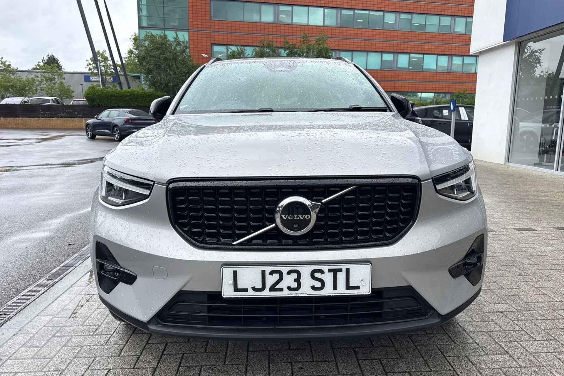 Volvo XC40 thumbnail image number 12
