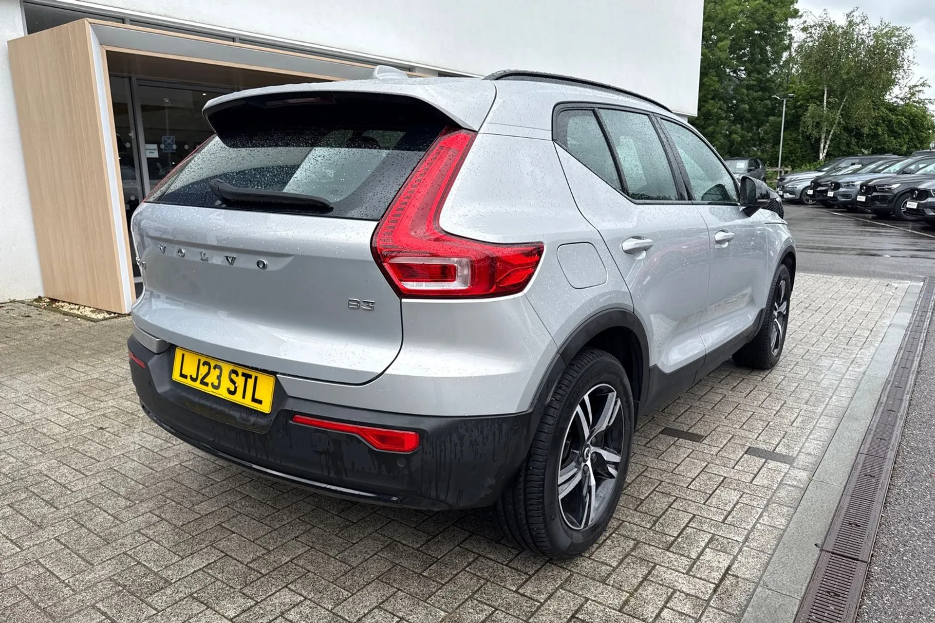 Volvo XC40 thumbnail image number 7