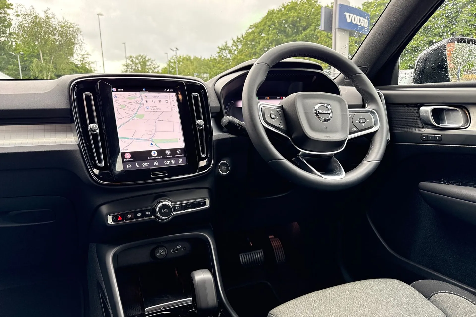 Volvo XC40 thumbnail image number 35