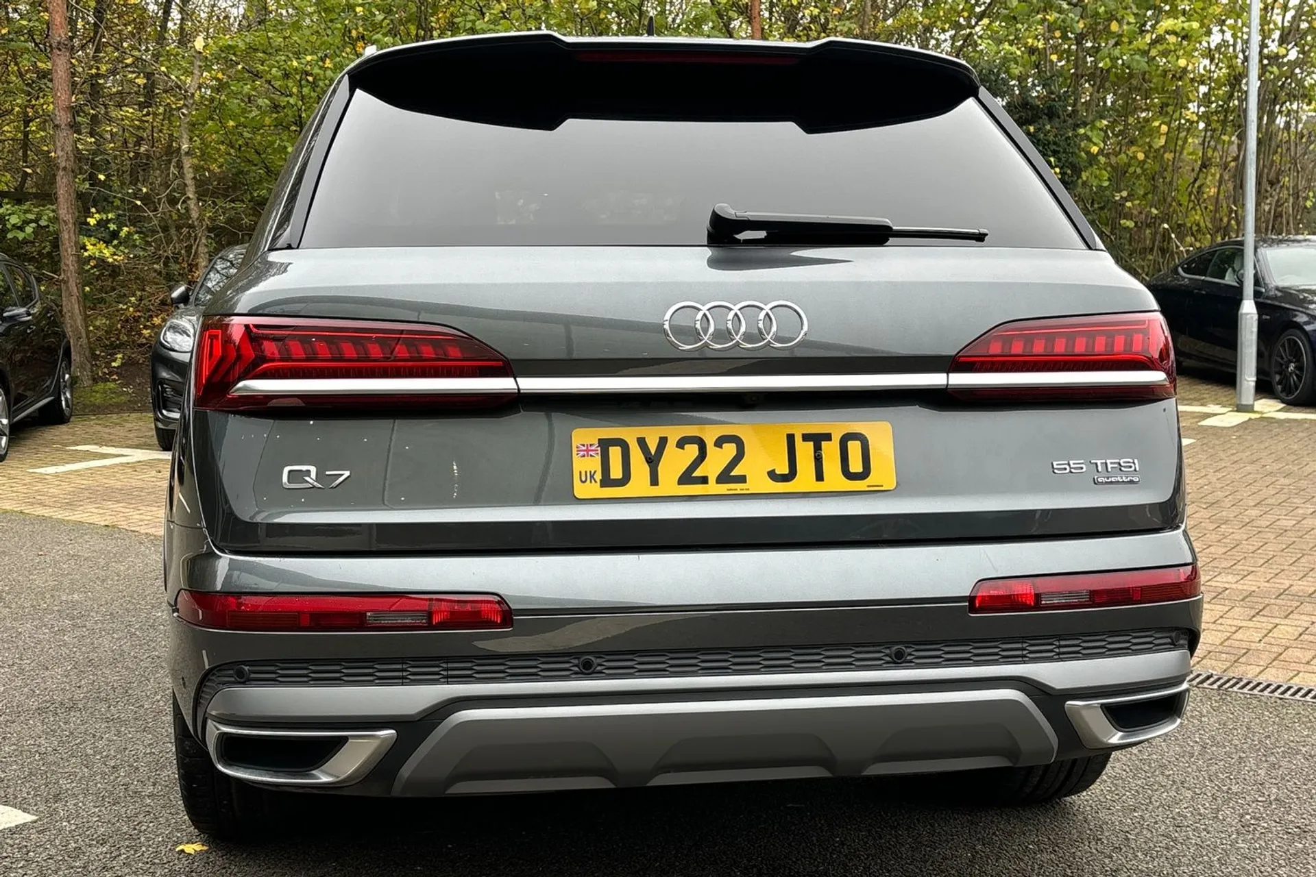 Audi Q7 thumbnail image number 7