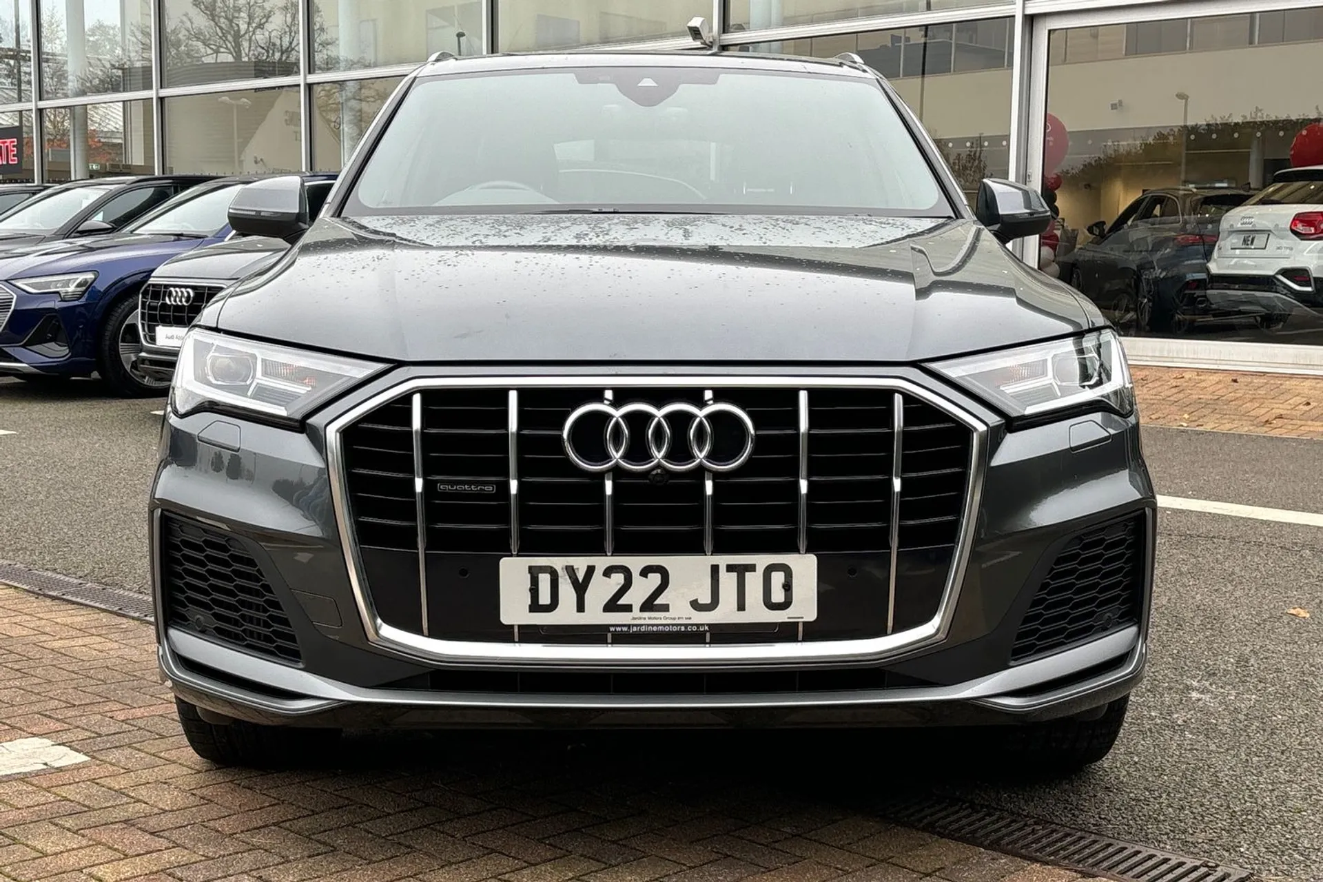 Audi Q7 thumbnail image number 11