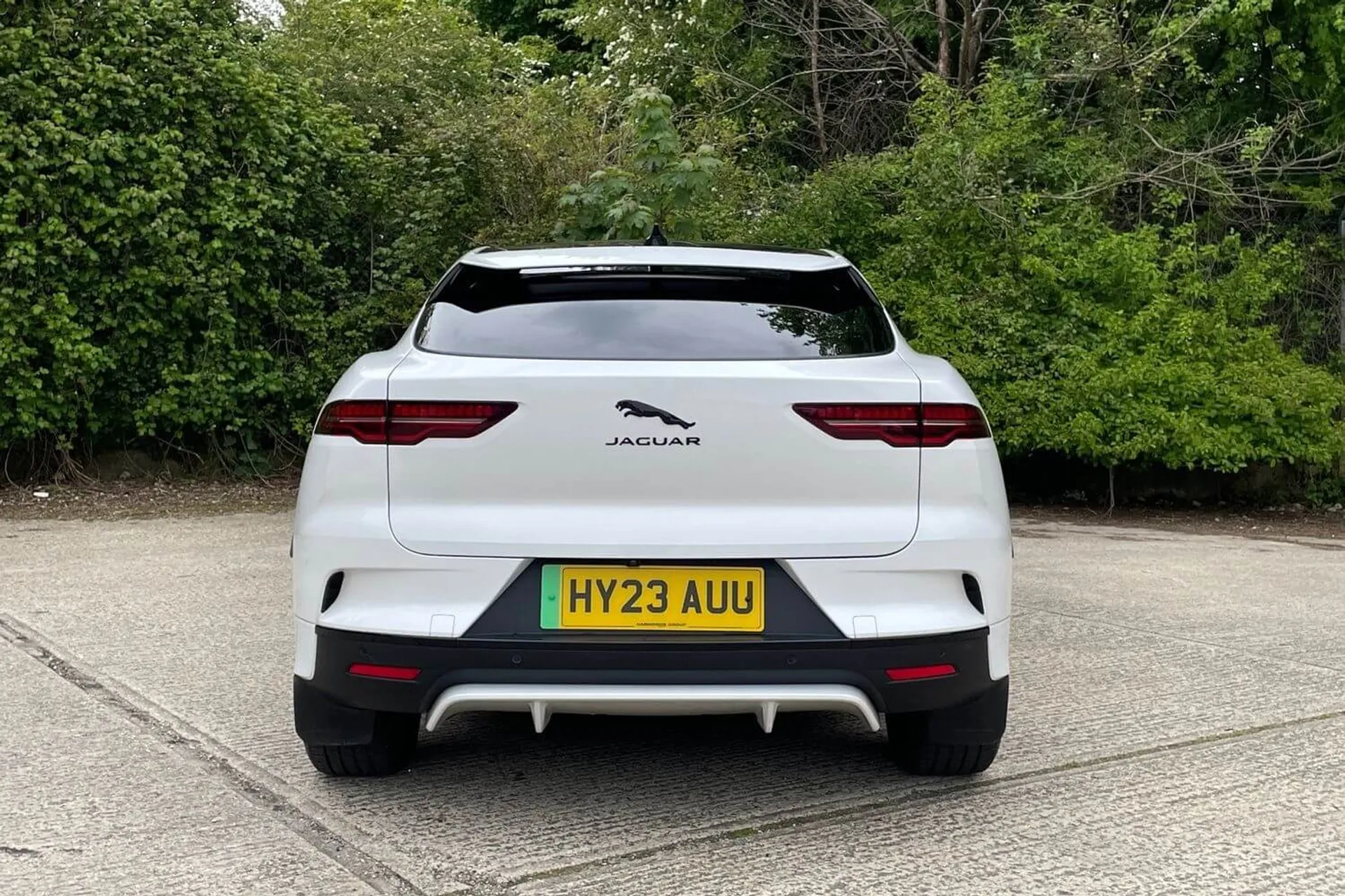 Jaguar I-PACE thumbnail image number 7