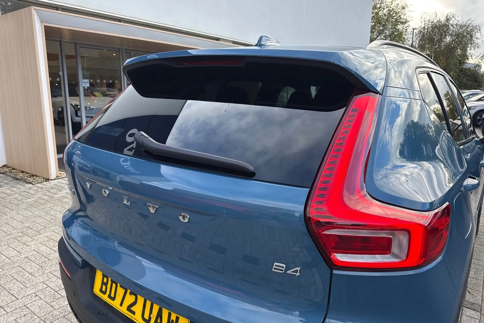 Volvo XC40 thumbnail image number 16