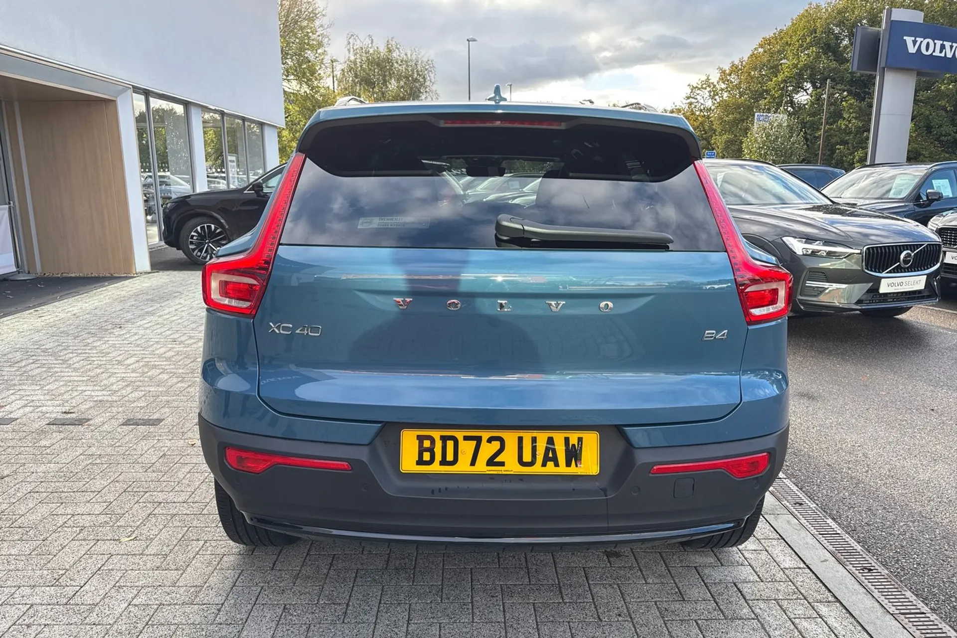 Volvo XC40 thumbnail image number 9