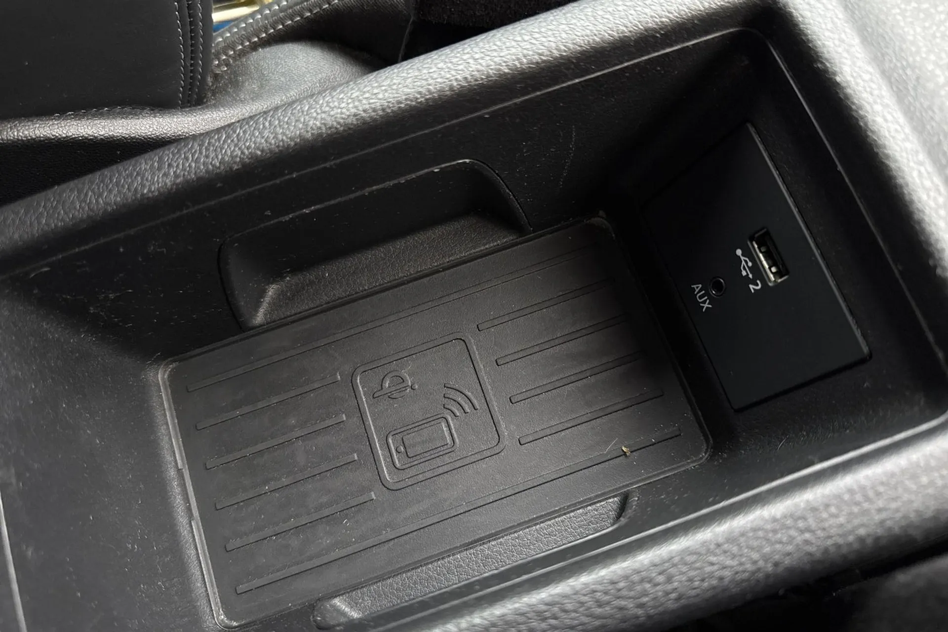 Audi Q2 thumbnail image number 42