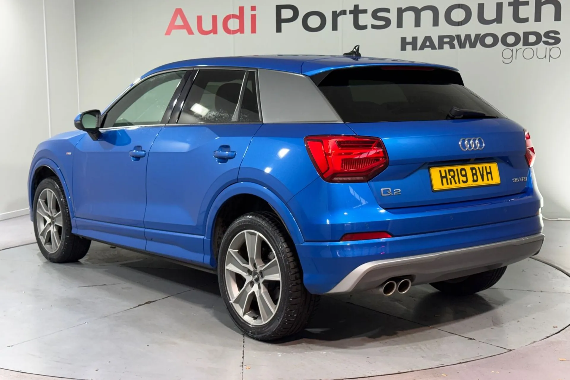 Audi Q2 thumbnail image number 10