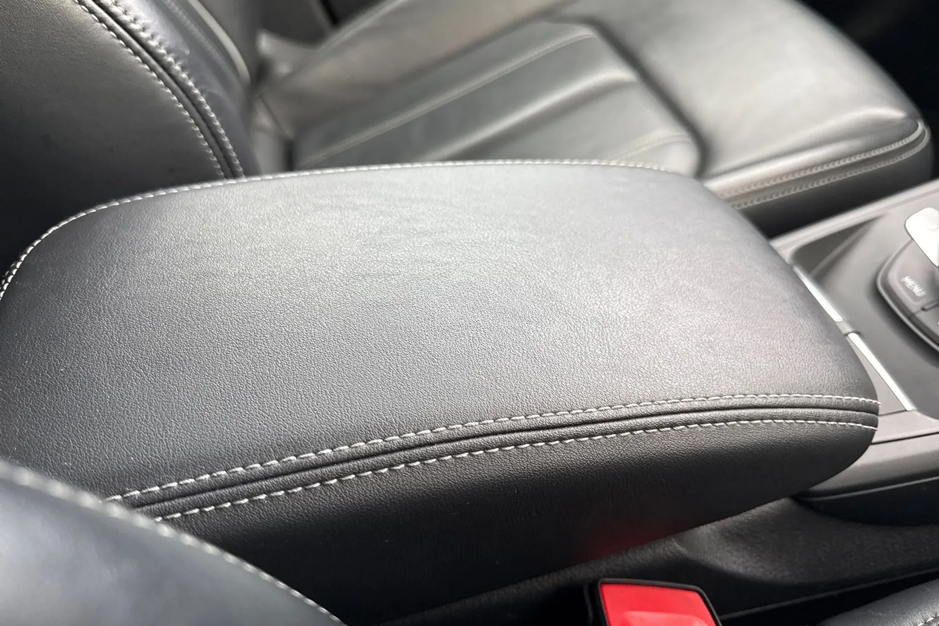 Audi Q2 thumbnail image number 49