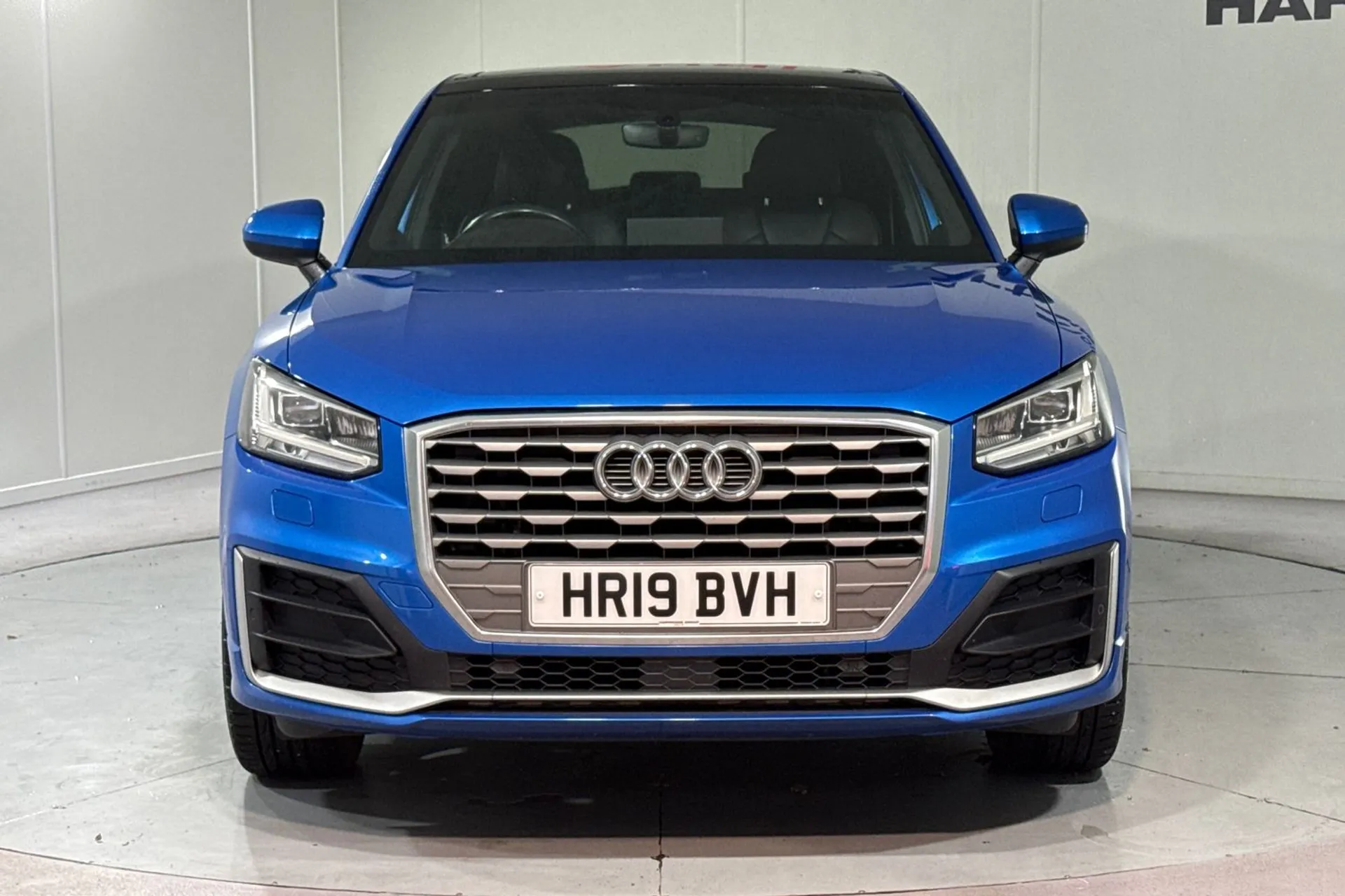 Audi Q2 thumbnail image number 13