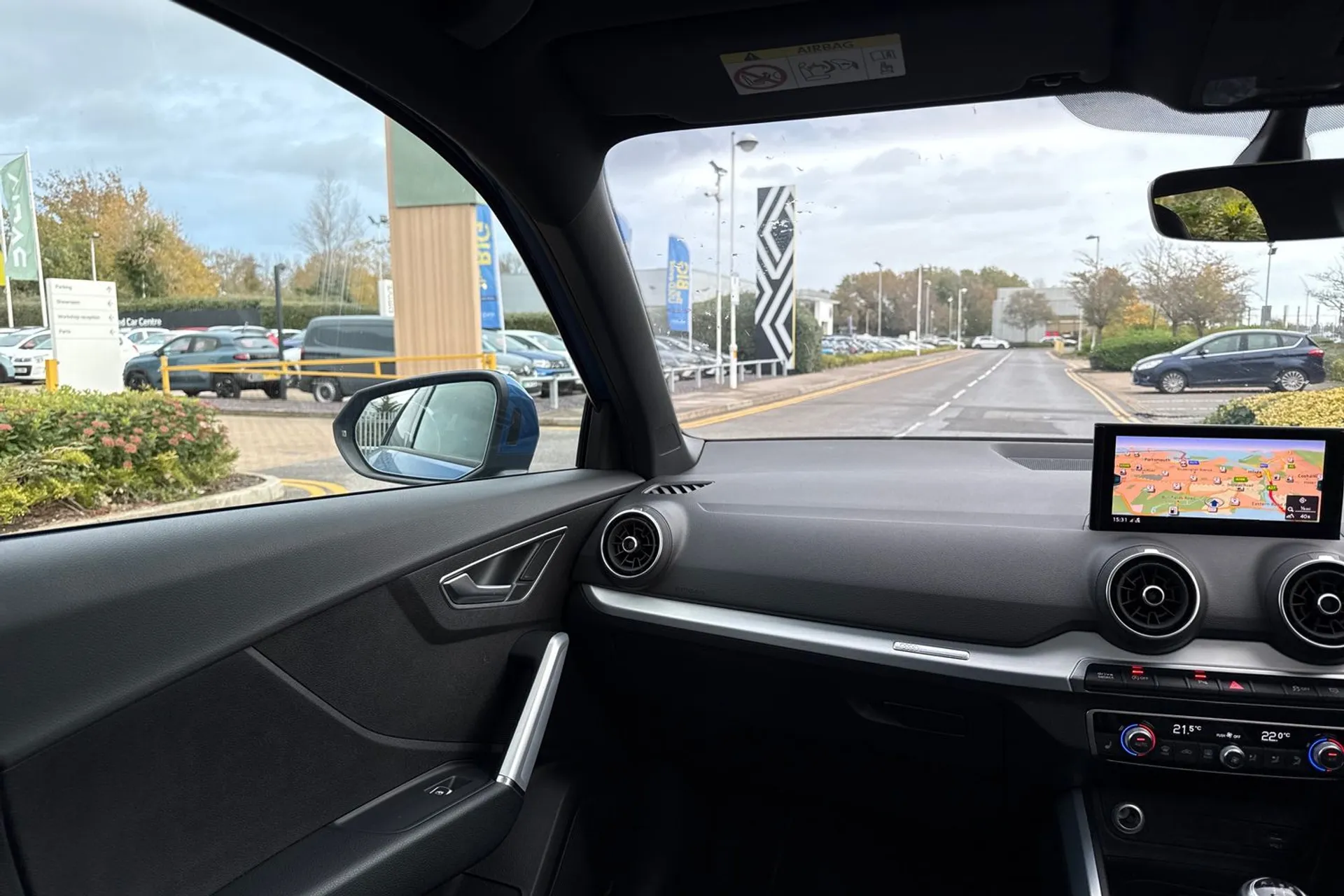 Audi Q2 thumbnail image number 40