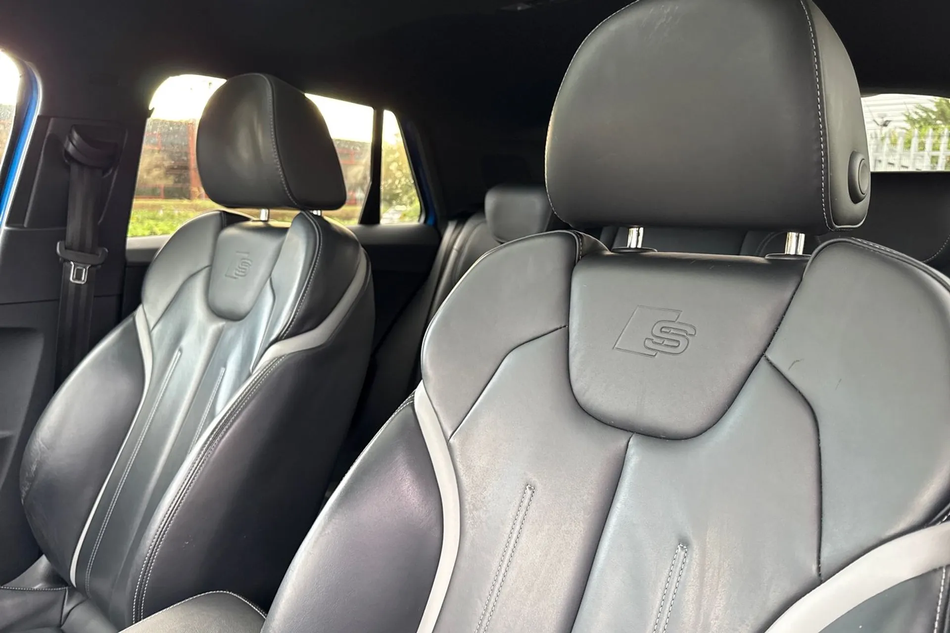 Audi Q2 thumbnail image number 35