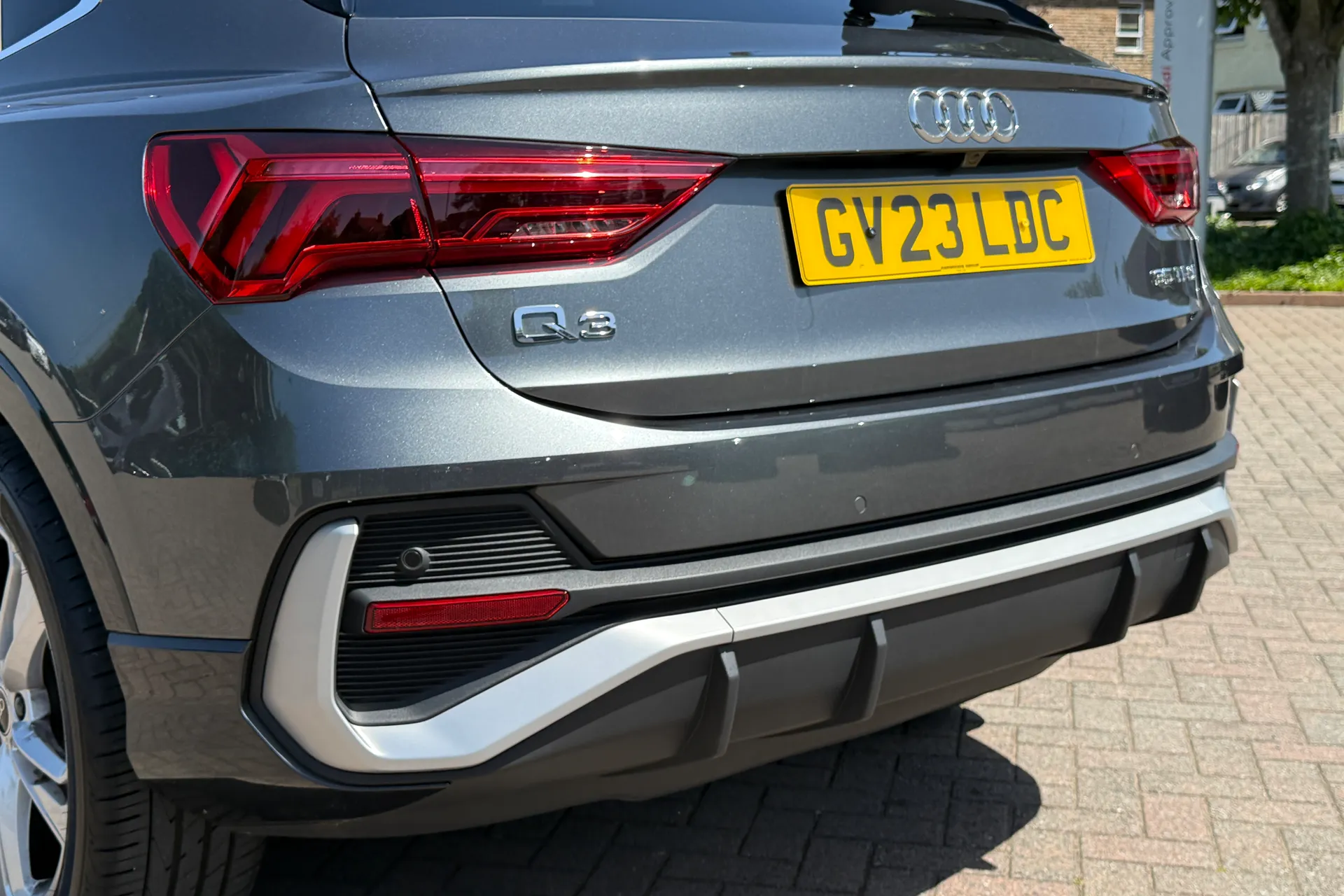 Audi Q3 thumbnail image number 54