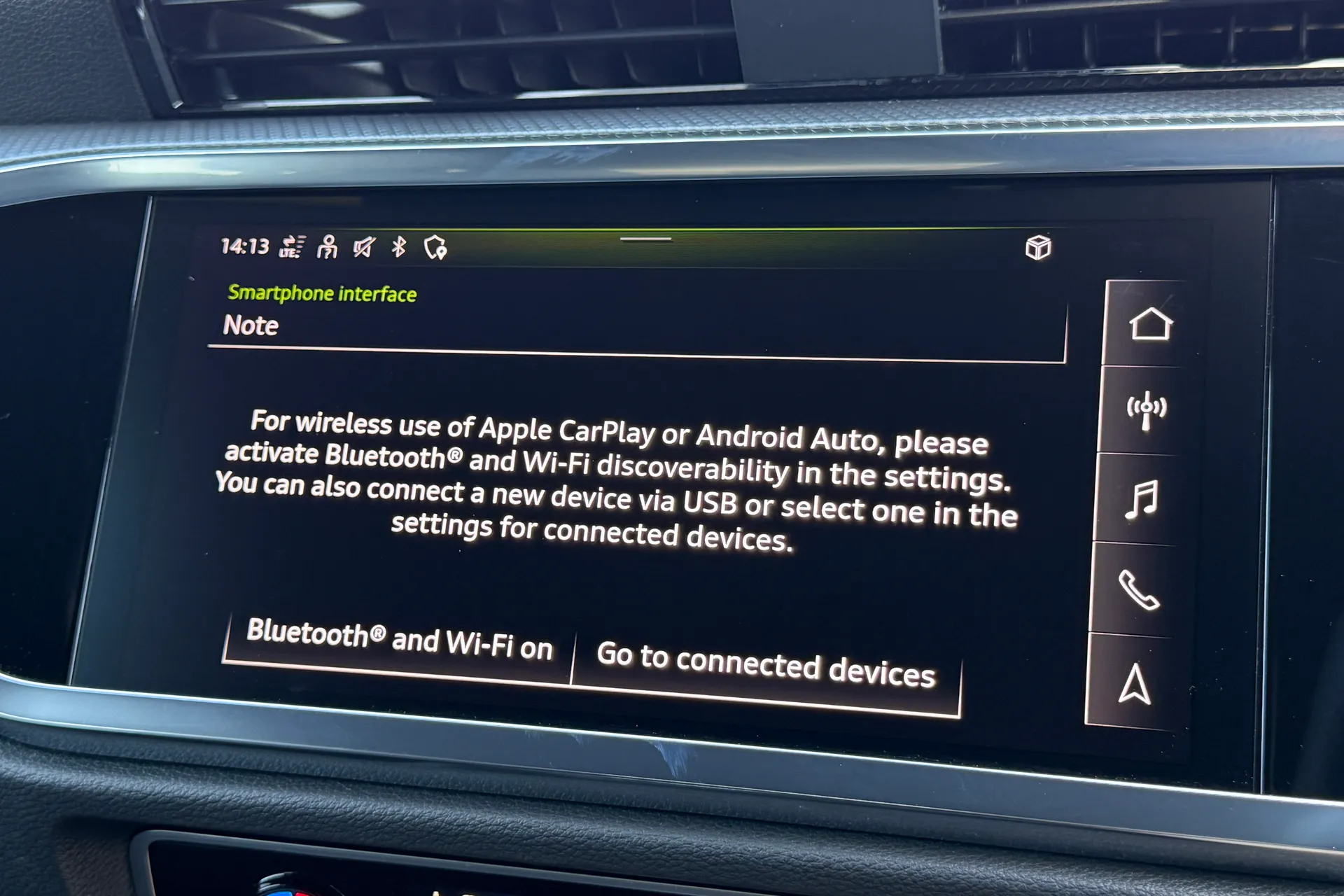 Audi Q3 thumbnail image number 15
