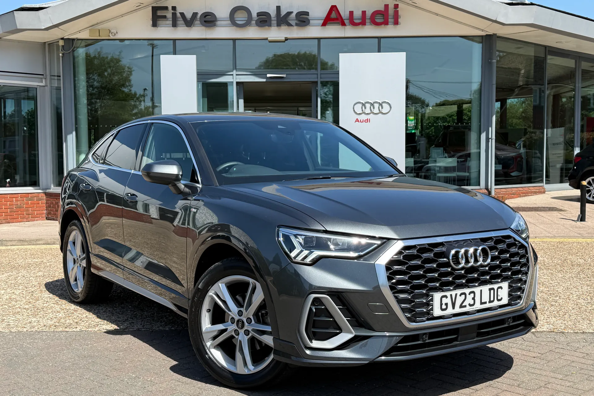 Audi Q3 focused image