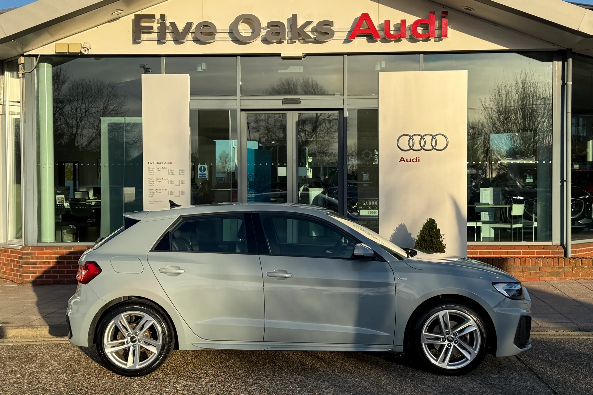 Audi A1 thumbnail image number 2