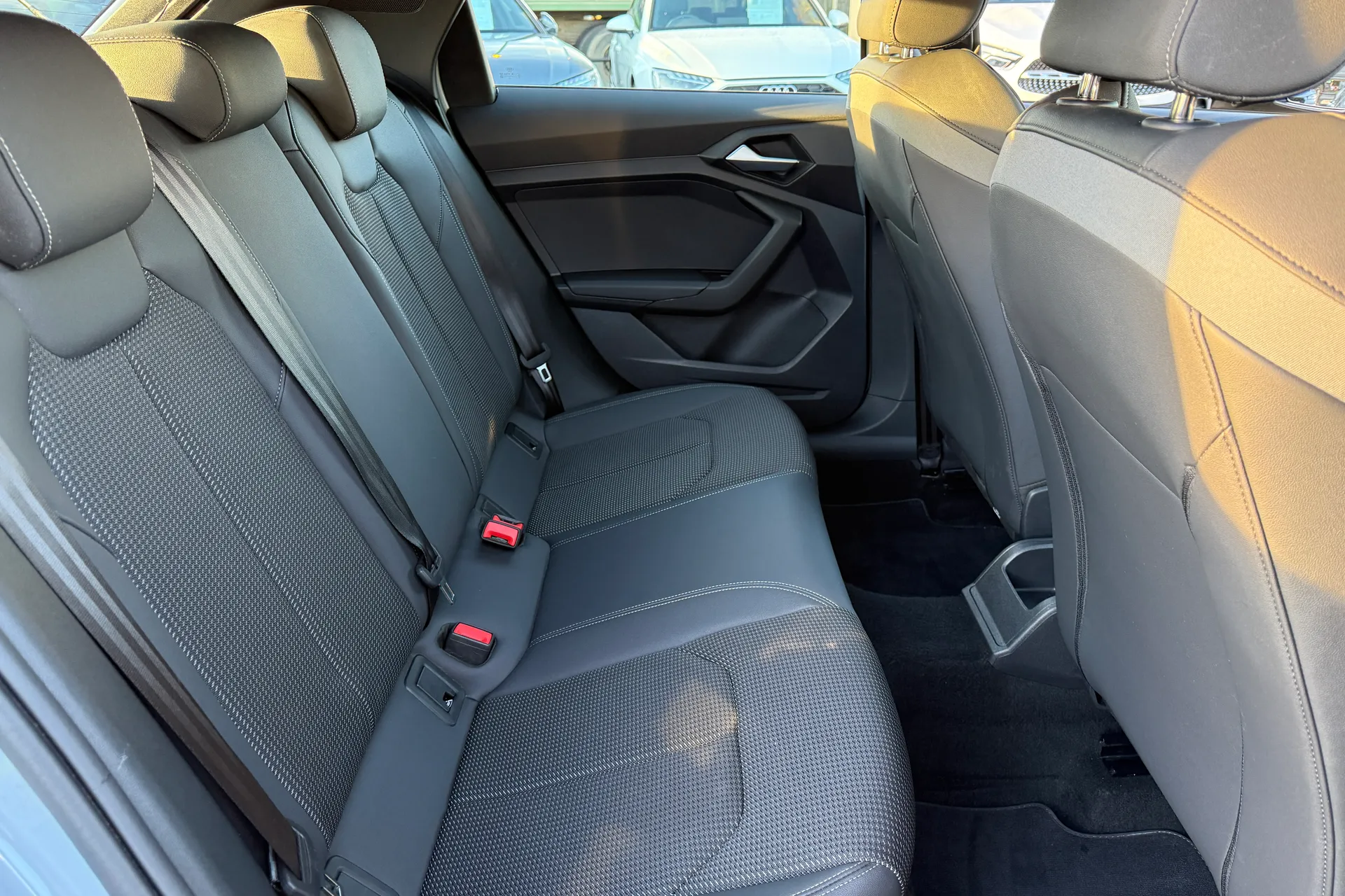 Audi A1 thumbnail image number 38