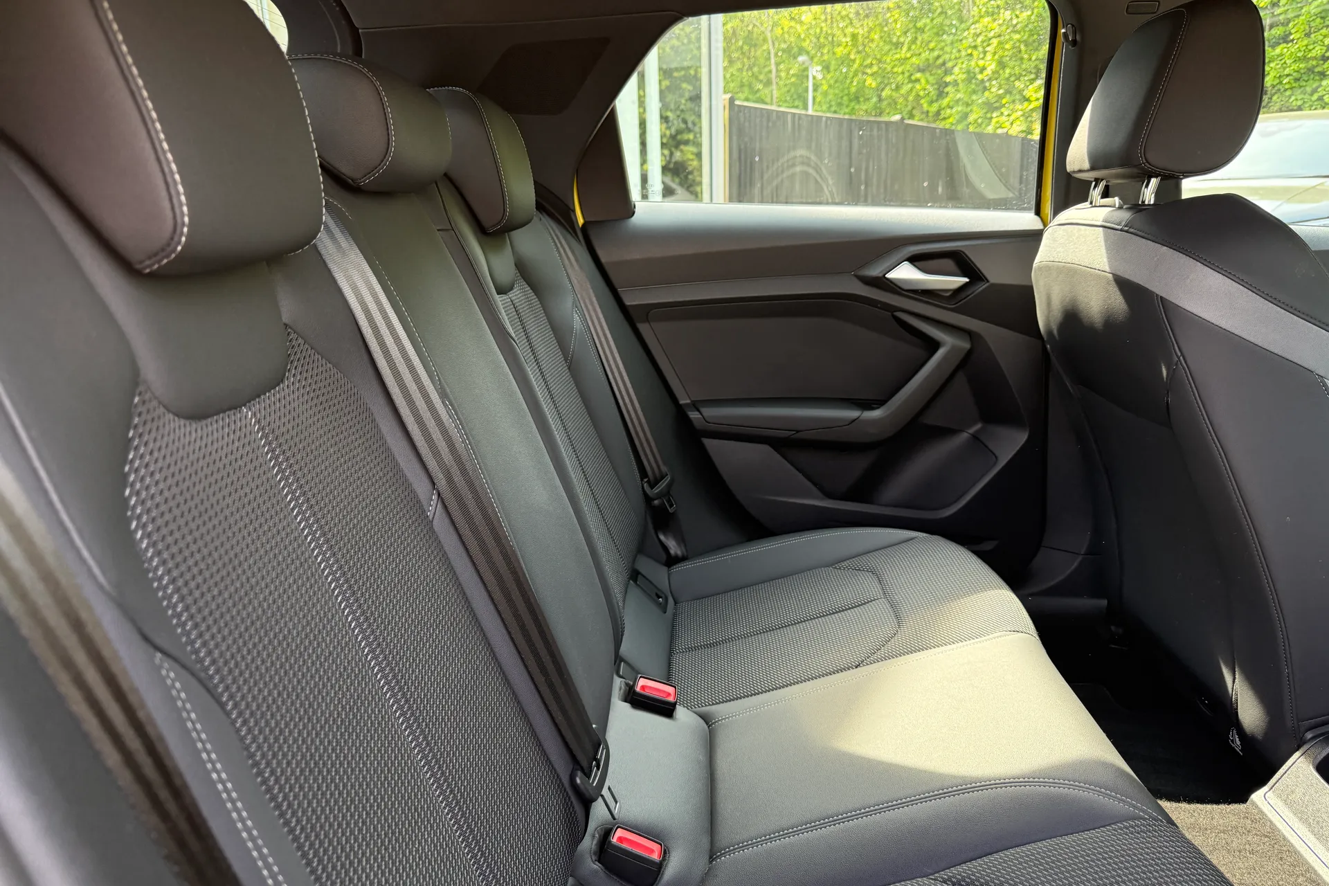 Audi A1 thumbnail image number 32