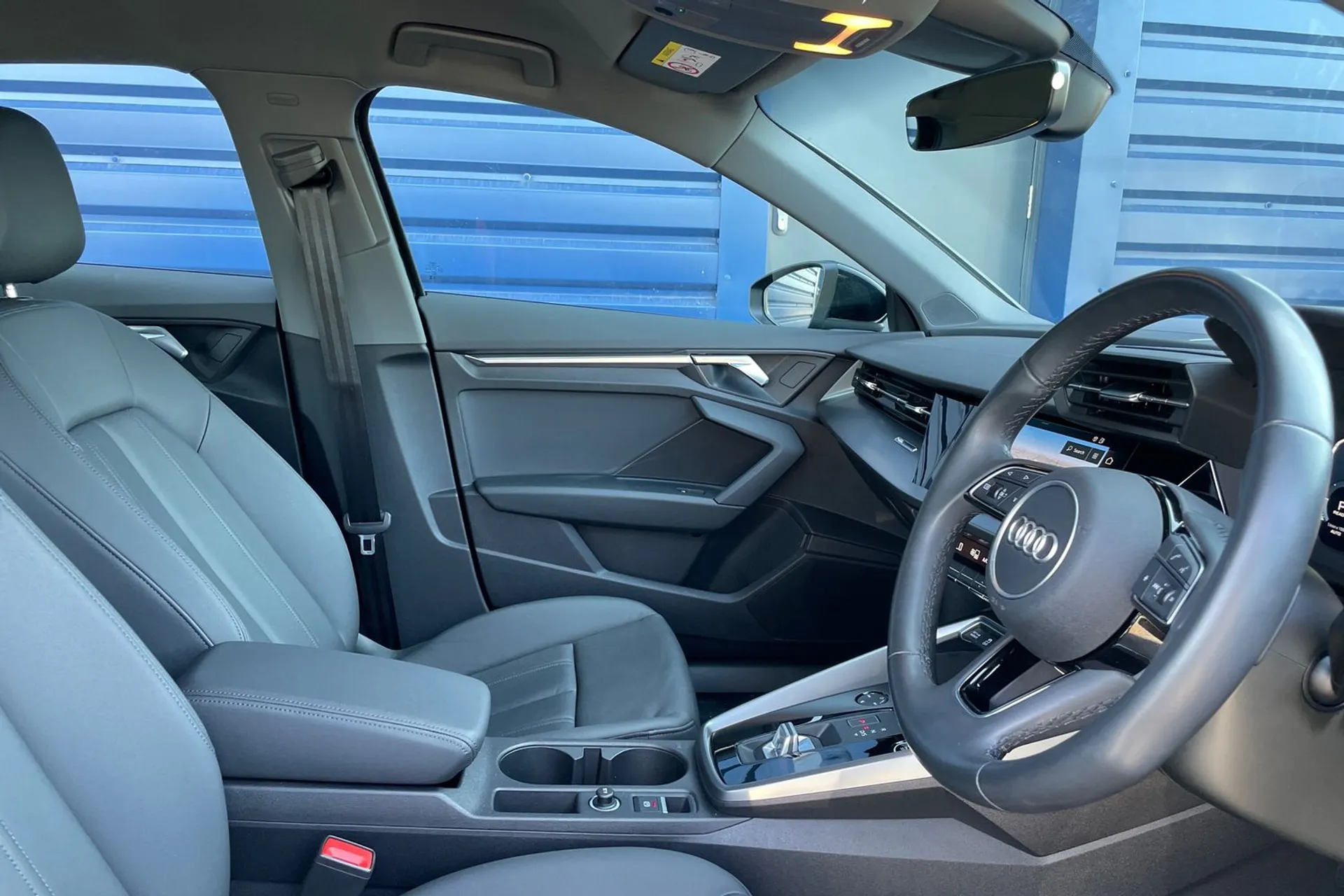 Audi A3 thumbnail image number 24