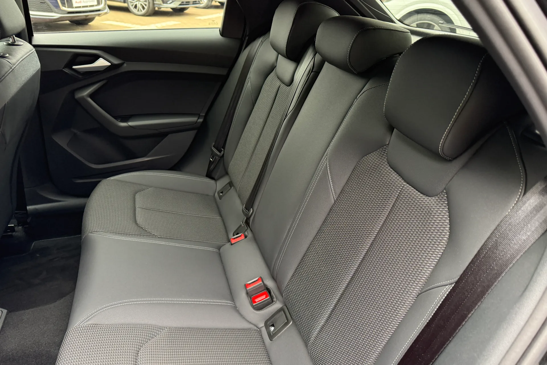 Audi A1 thumbnail image number 44