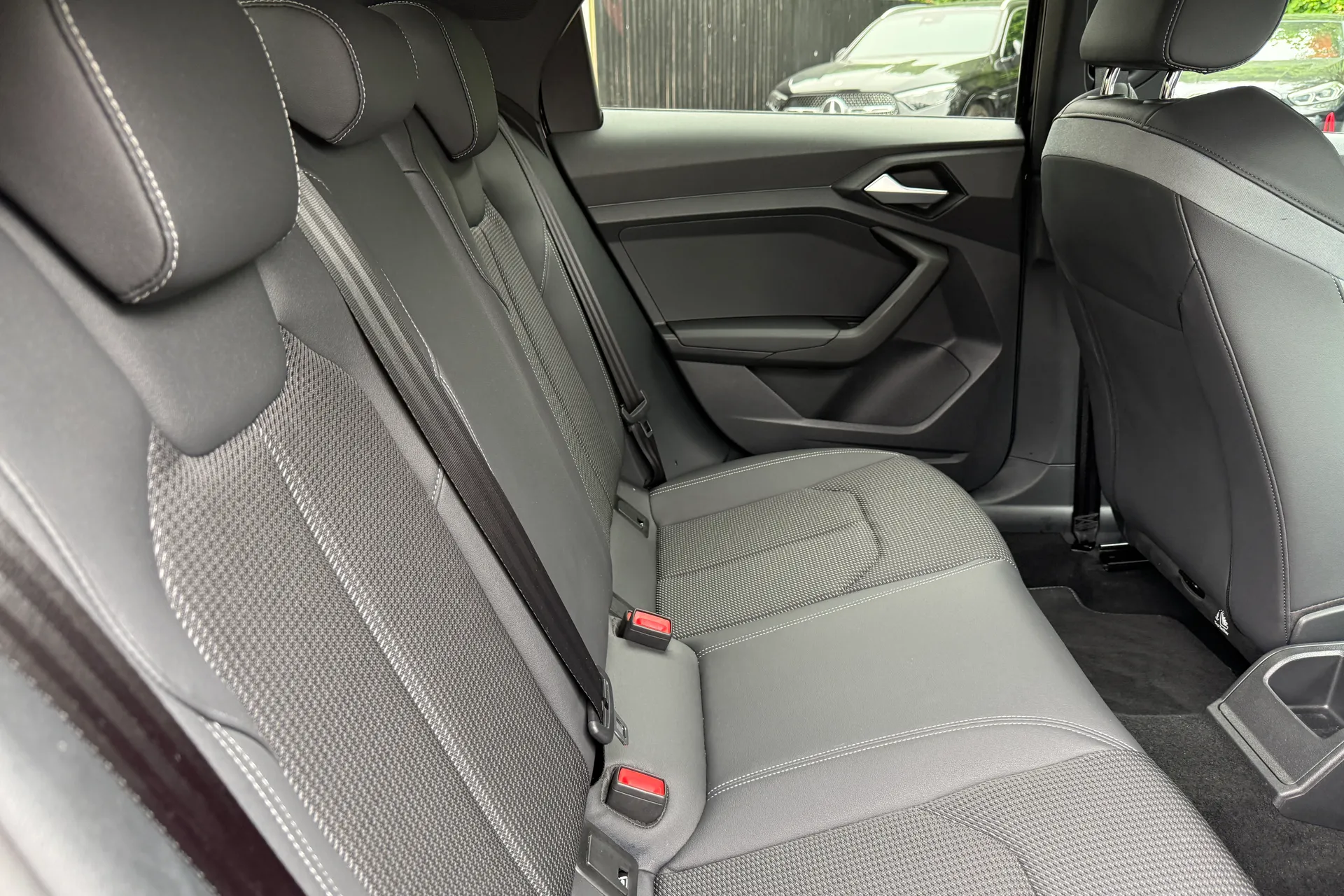 Audi A1 thumbnail image number 30