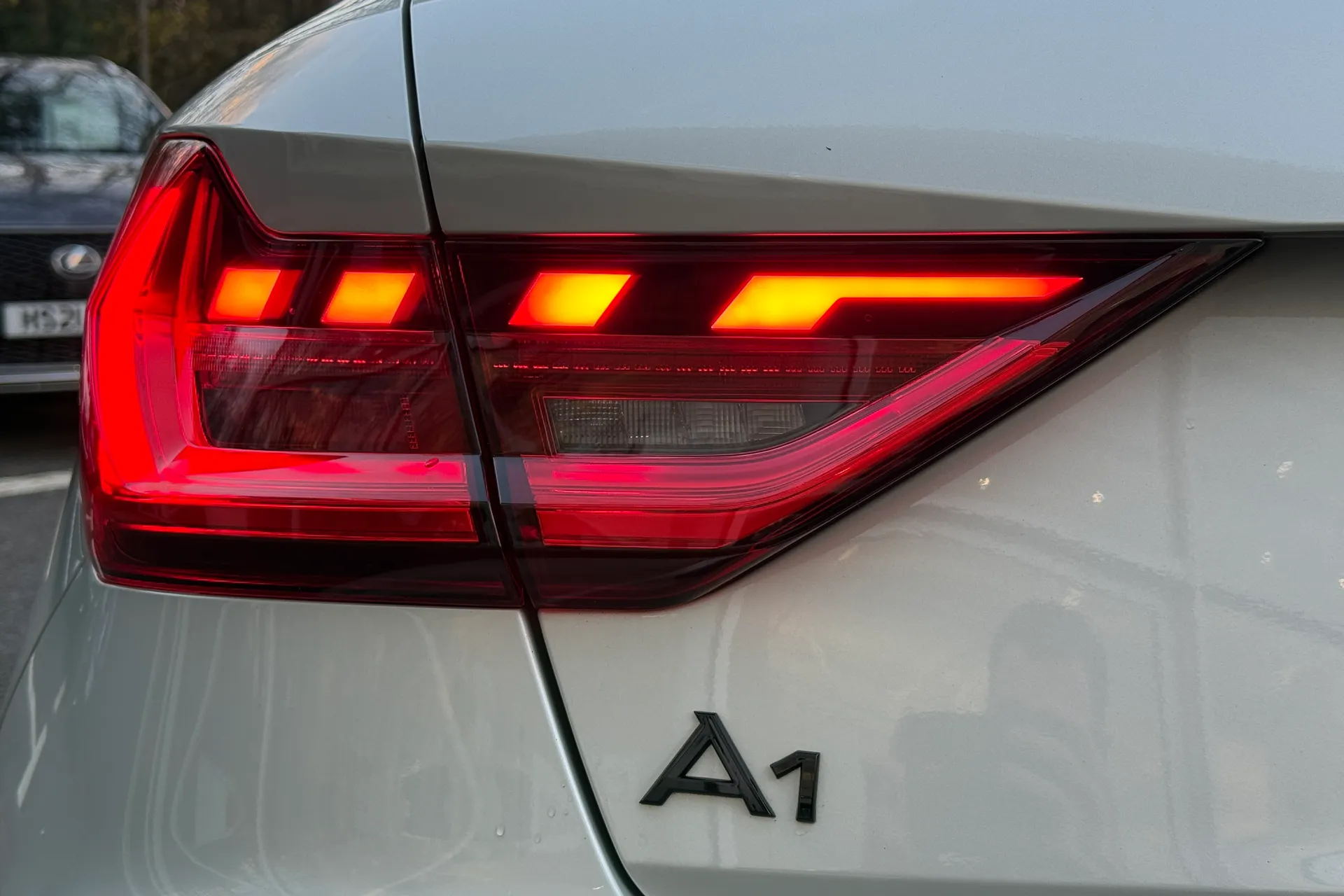 Audi A1 thumbnail image number 43