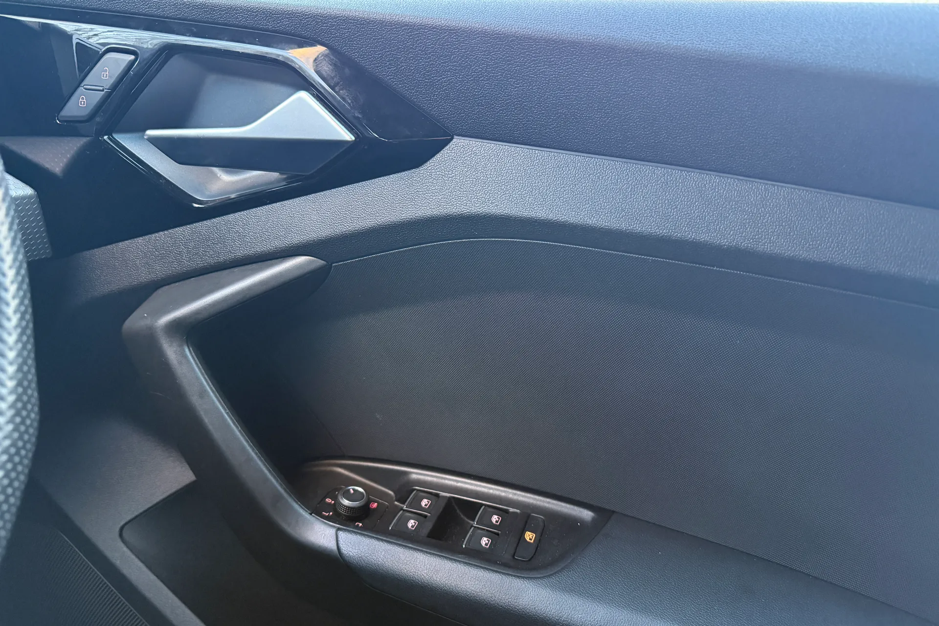 Audi A1 thumbnail image number 25