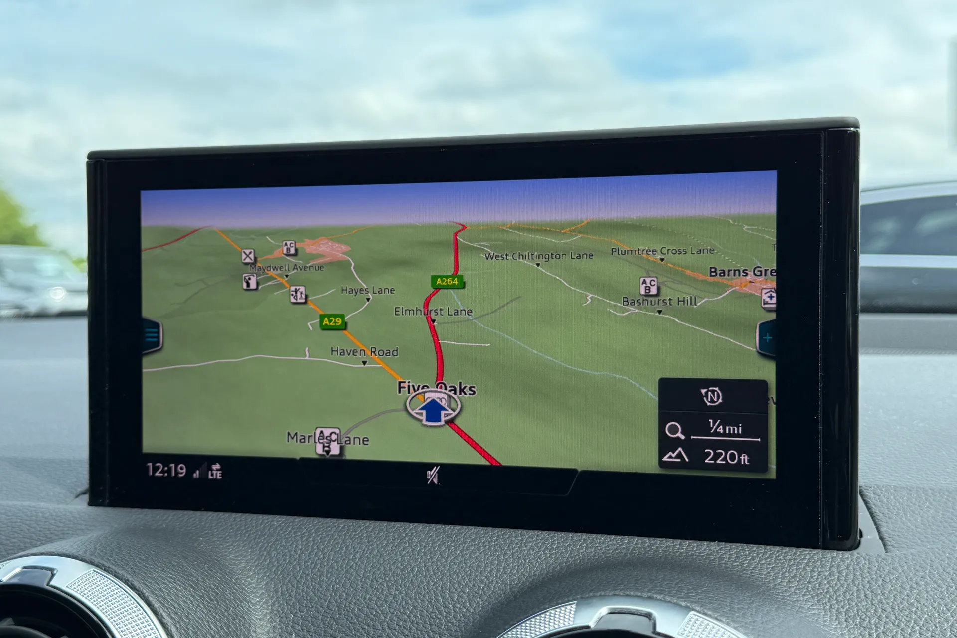 Audi Q2 thumbnail image number 4