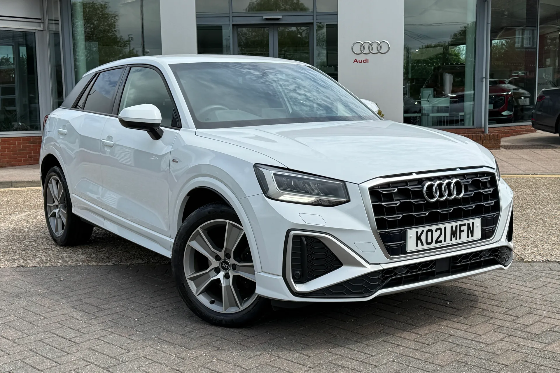 Audi Q2 thumbnail image number 20