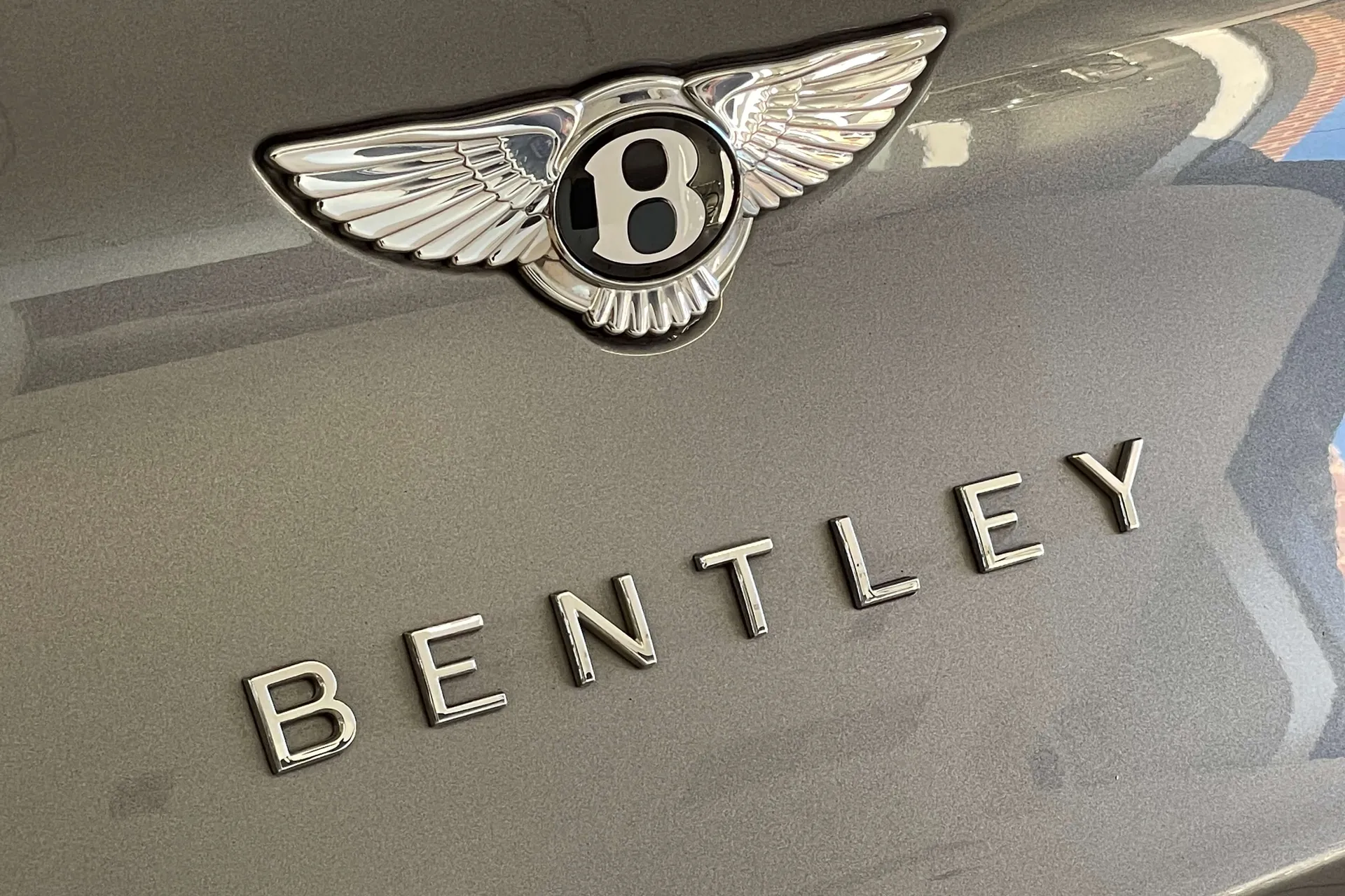 Bentley BENTAYGA thumbnail image number 73