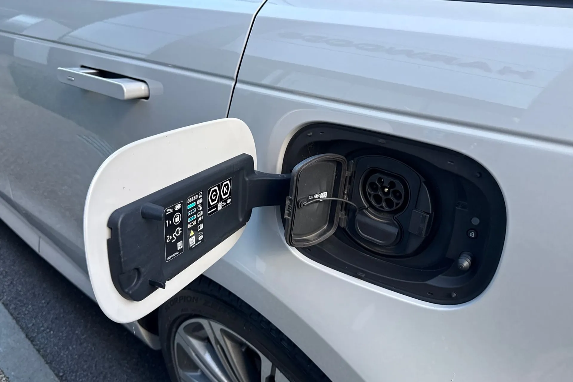 LAND ROVER RANGE ROVER SPORT thumbnail image number 48