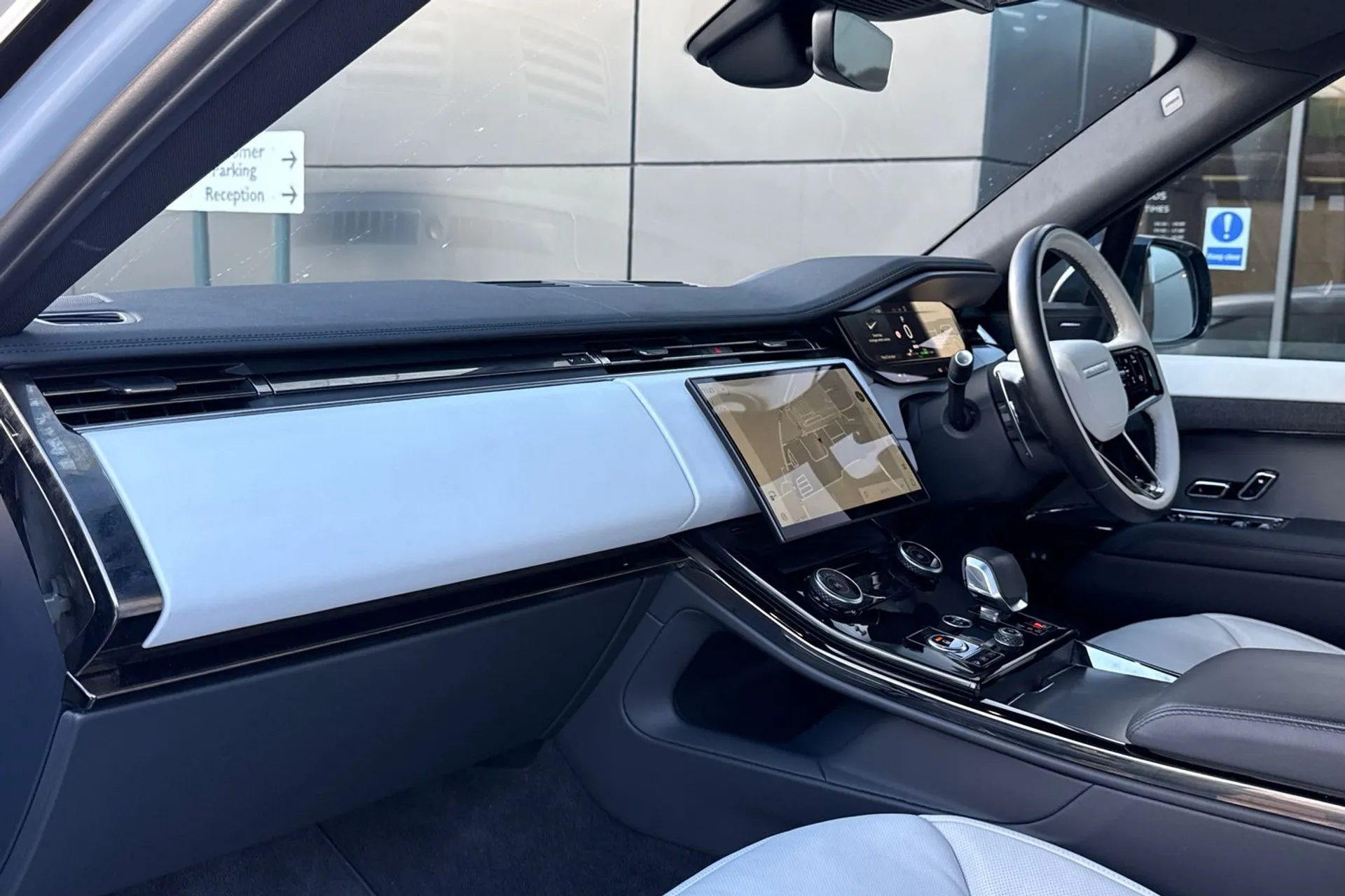 LAND ROVER RANGE ROVER SPORT thumbnail image number 52