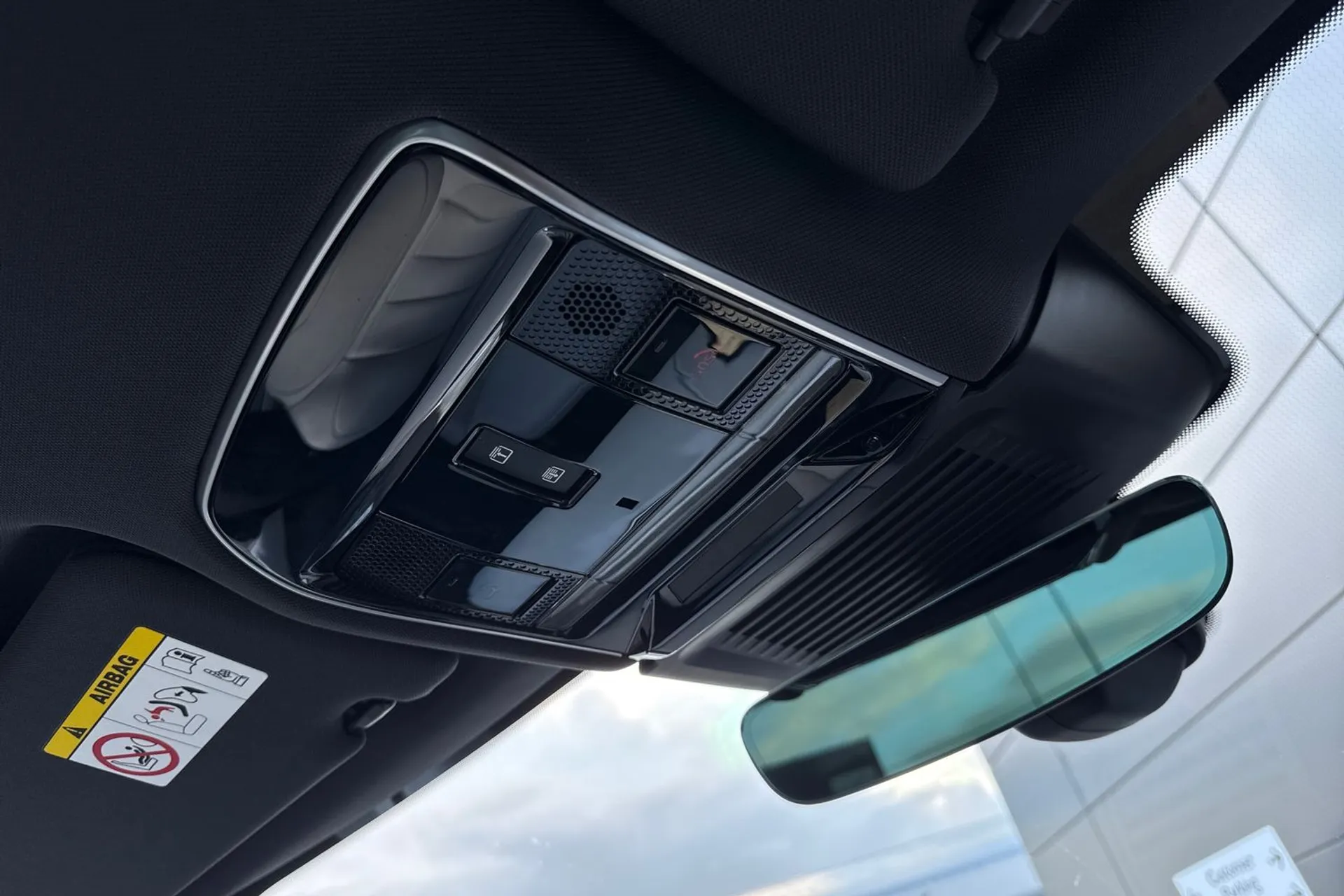 LAND ROVER RANGE ROVER SPORT thumbnail image number 58