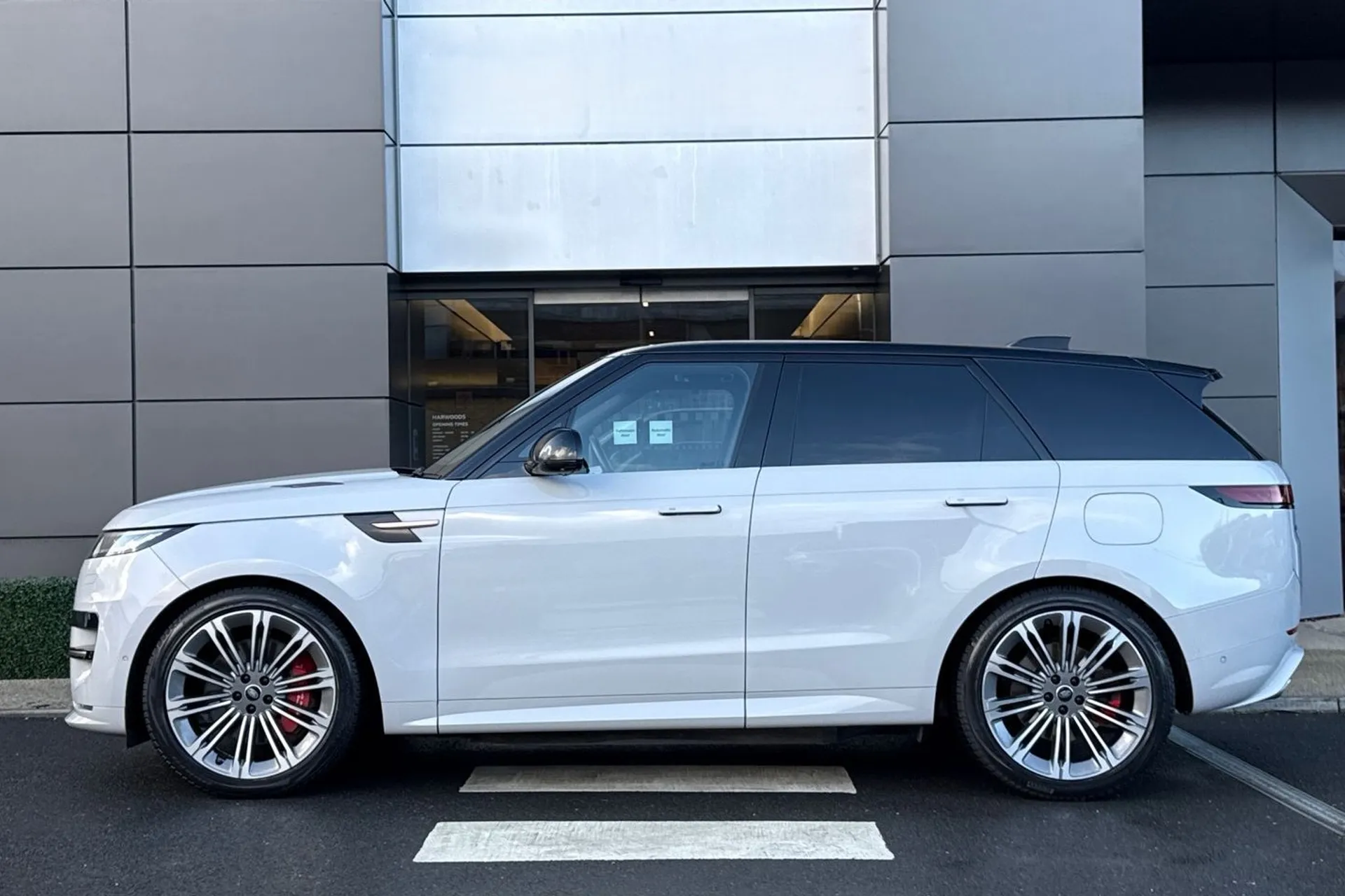 LAND ROVER RANGE ROVER SPORT thumbnail image number 7