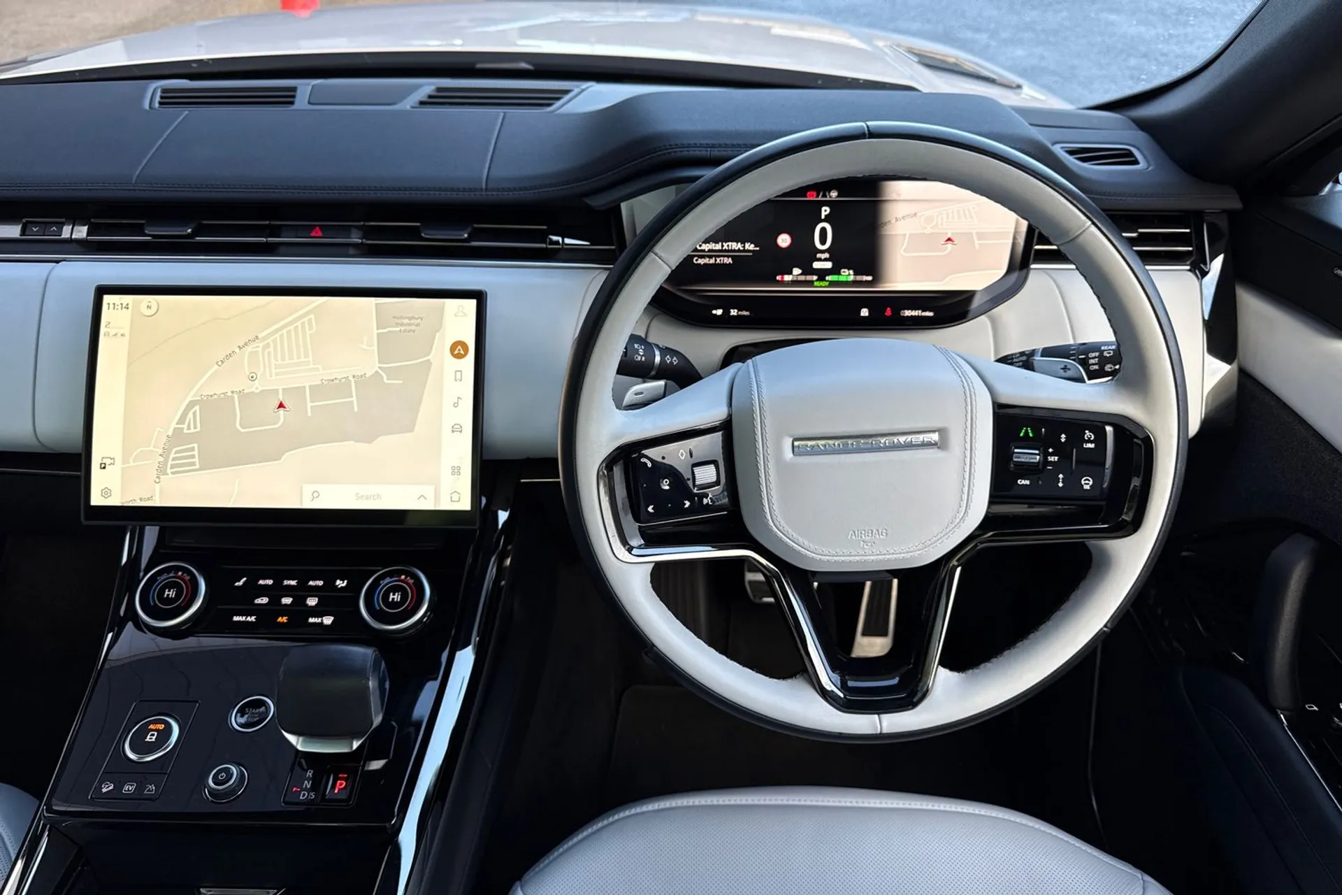 LAND ROVER RANGE ROVER SPORT thumbnail image number 26