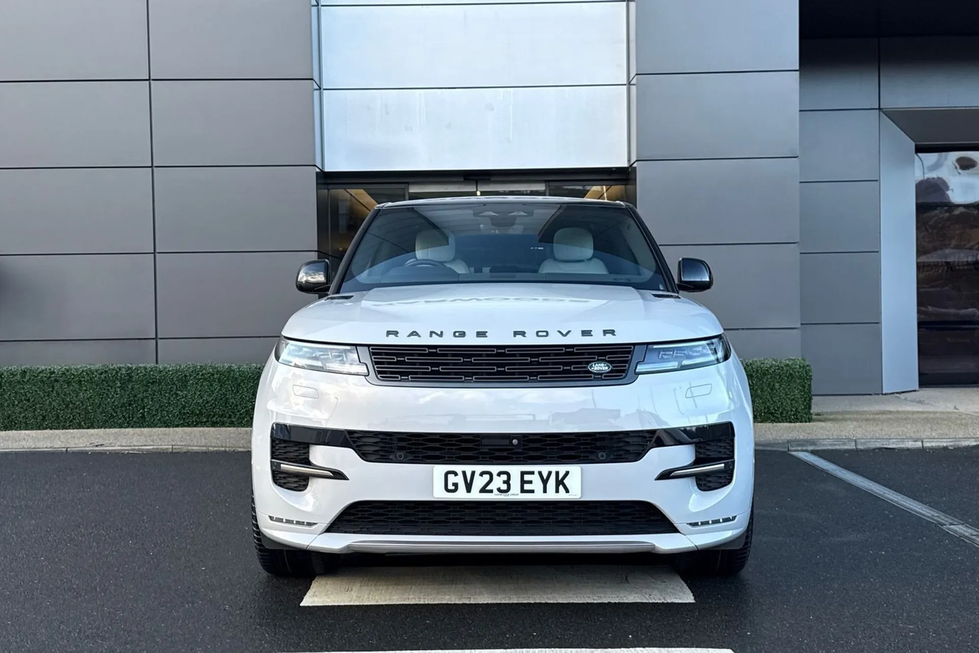 LAND ROVER RANGE ROVER SPORT thumbnail image number 11