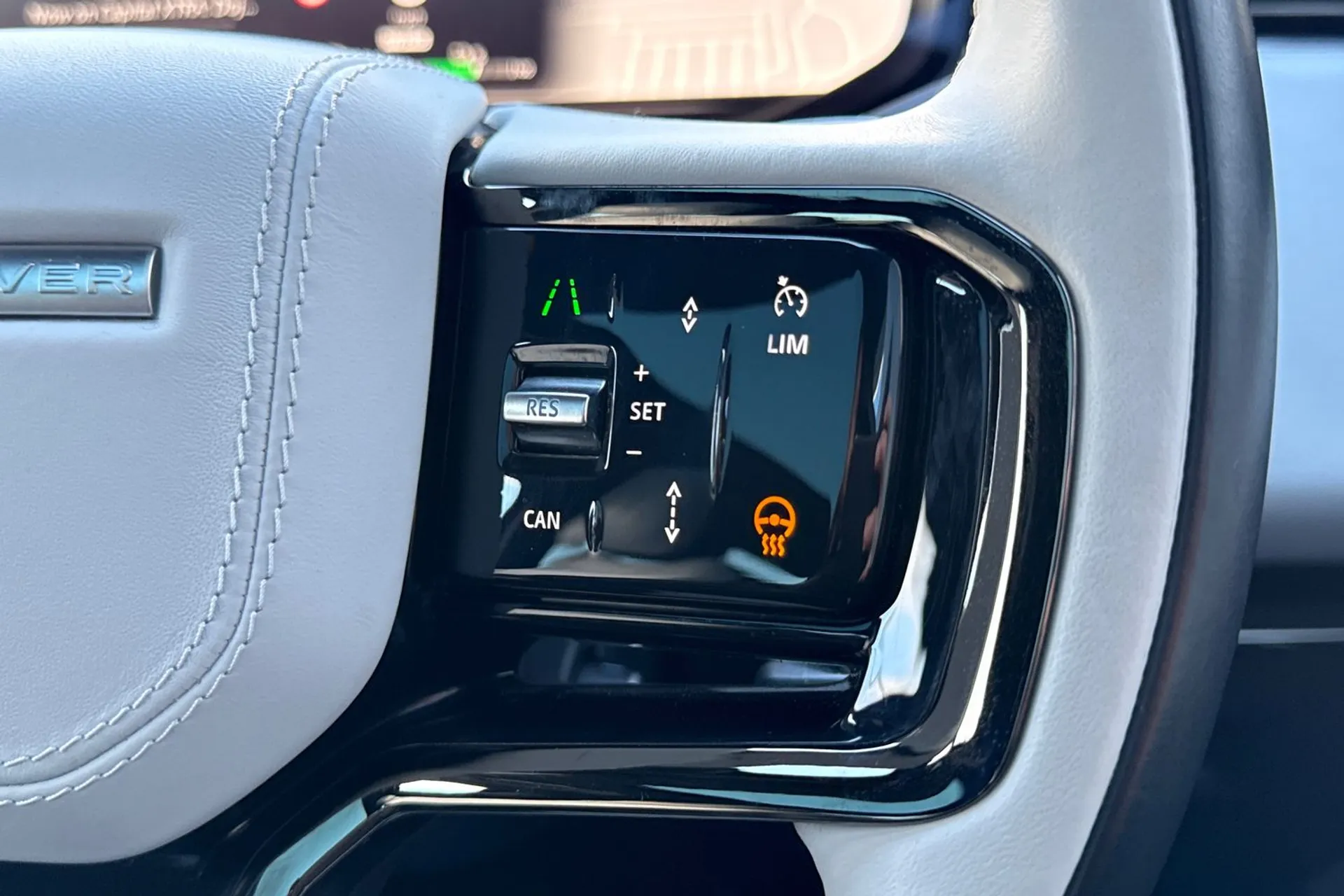 LAND ROVER RANGE ROVER SPORT thumbnail image number 30