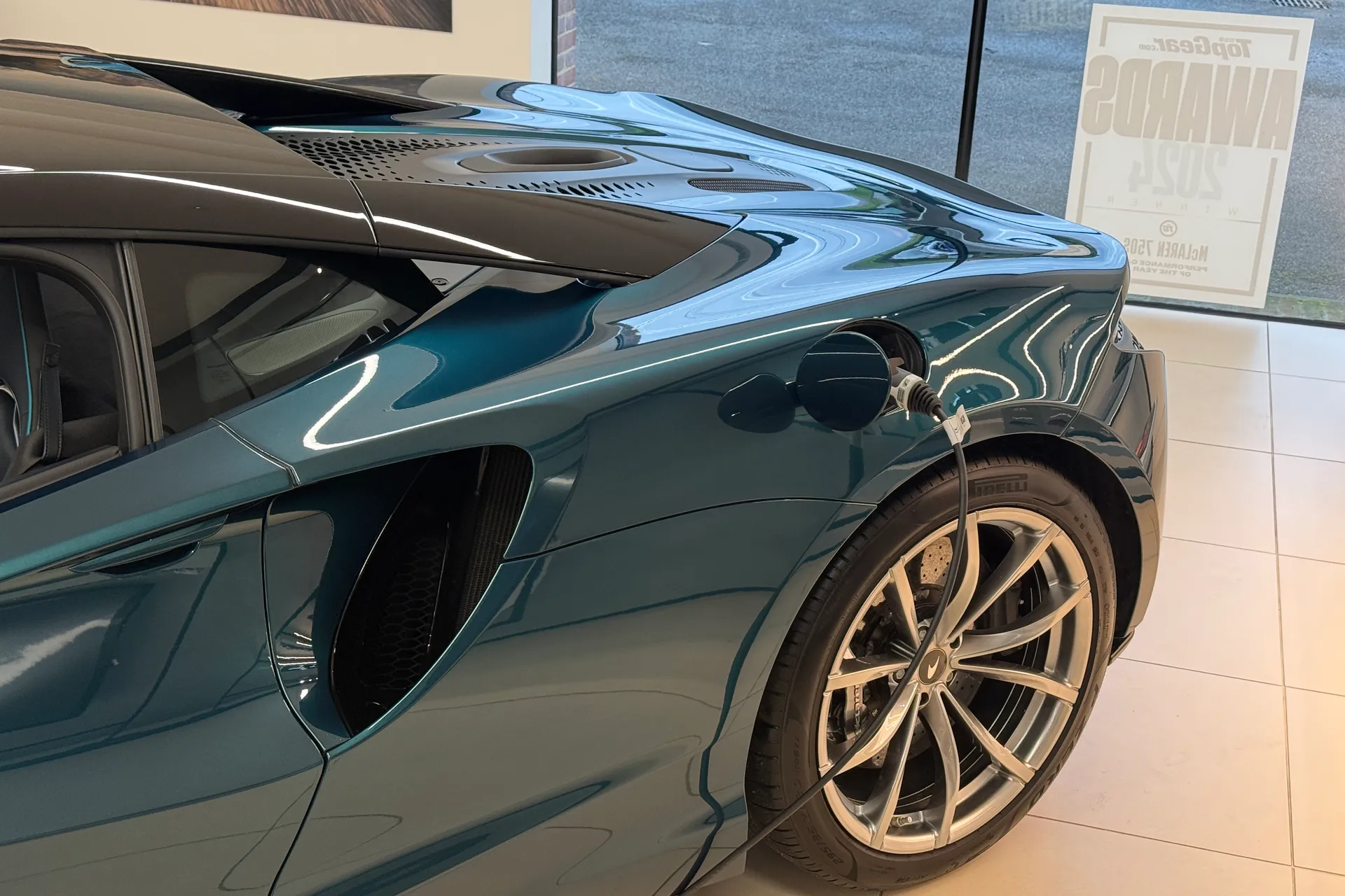 McLaren ARTURA thumbnail image number 29