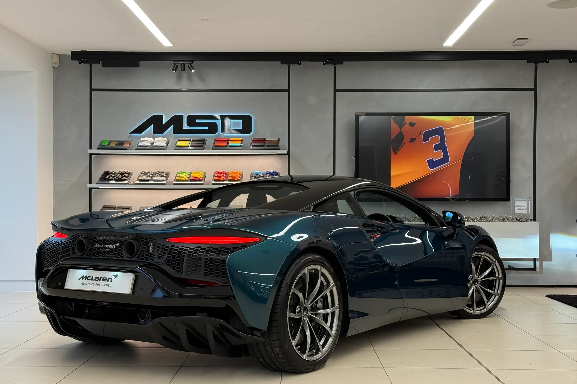 McLaren ARTURA thumbnail image number 41